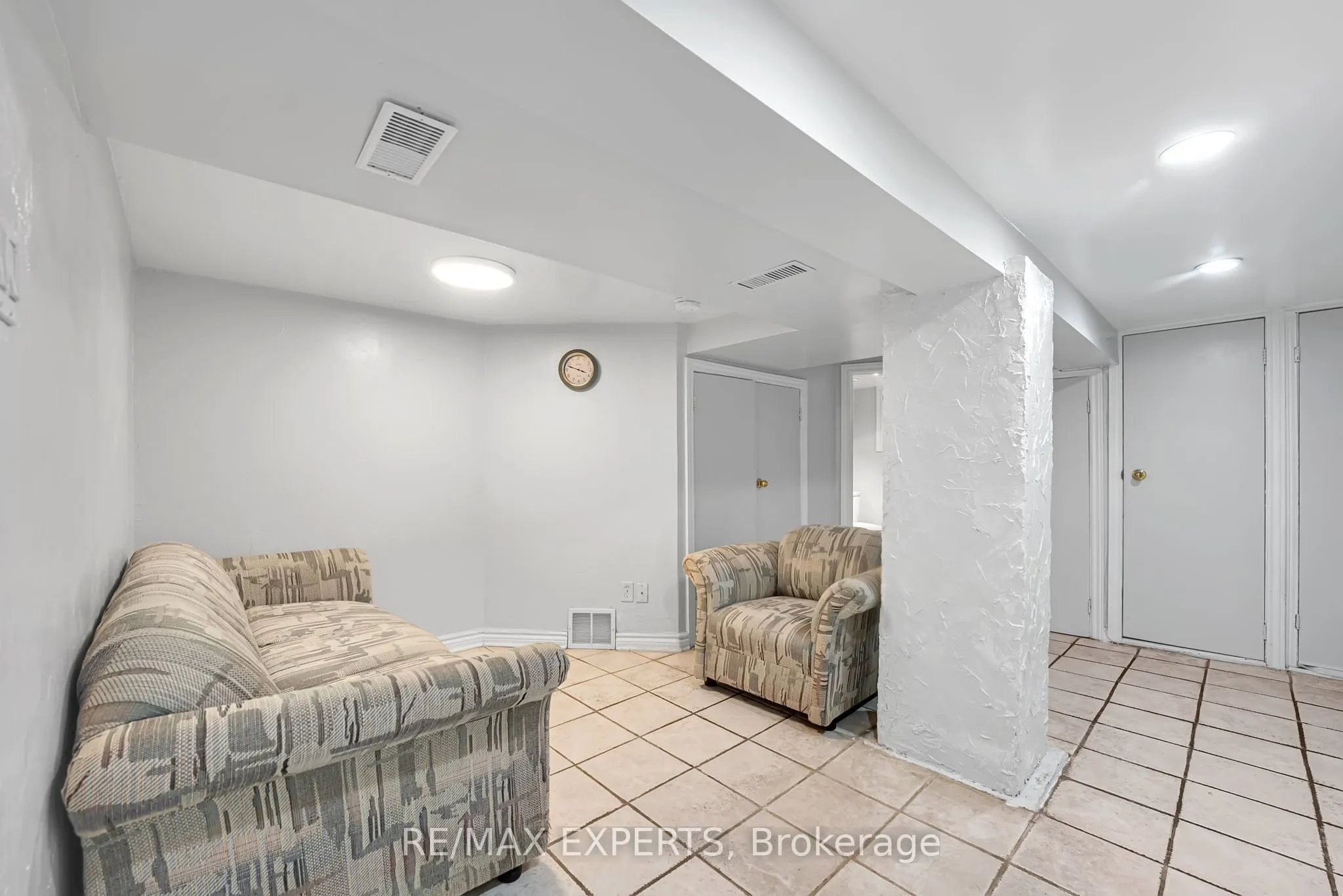 406 Lauder Avenue