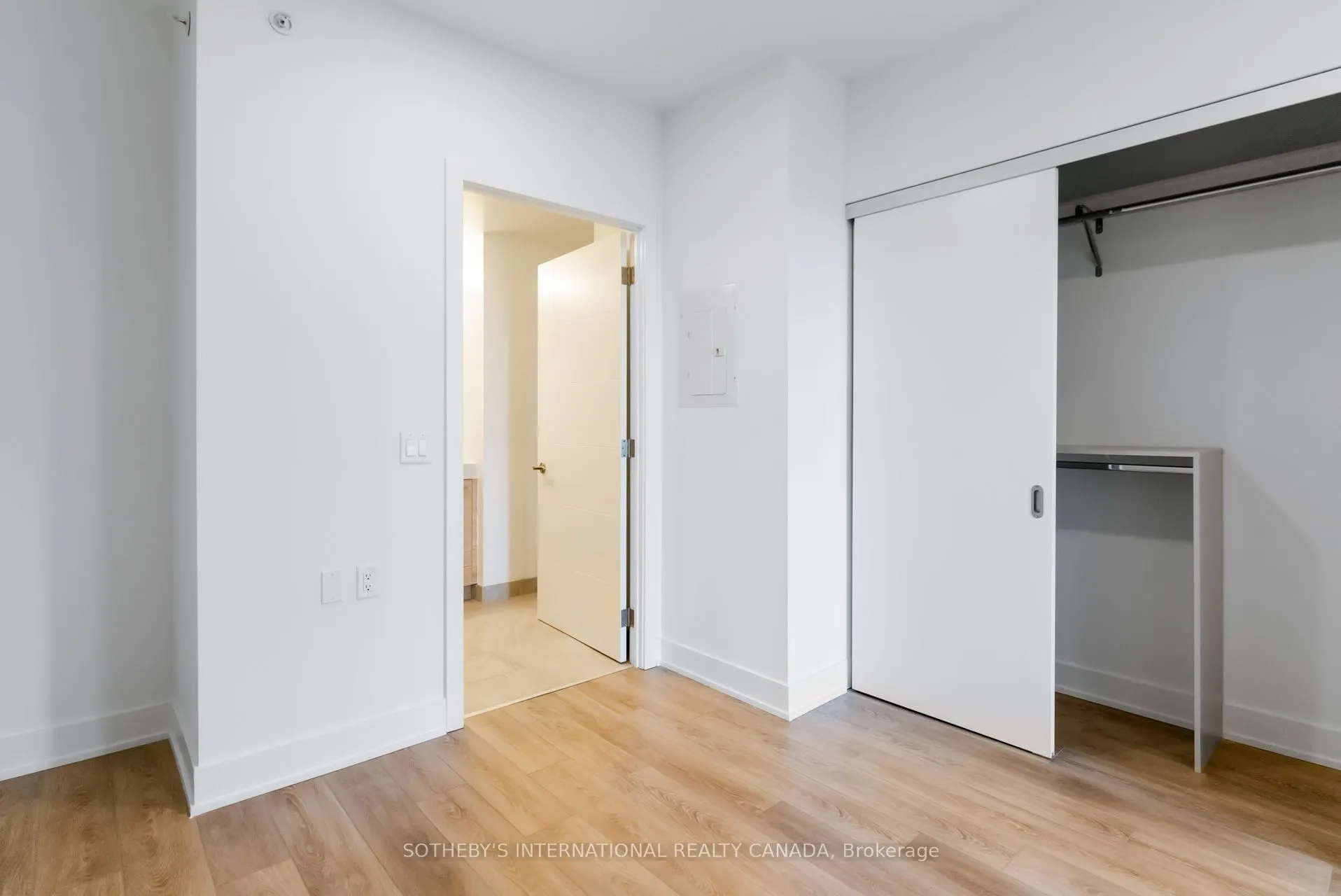 200 Redpath Avenue #PH06