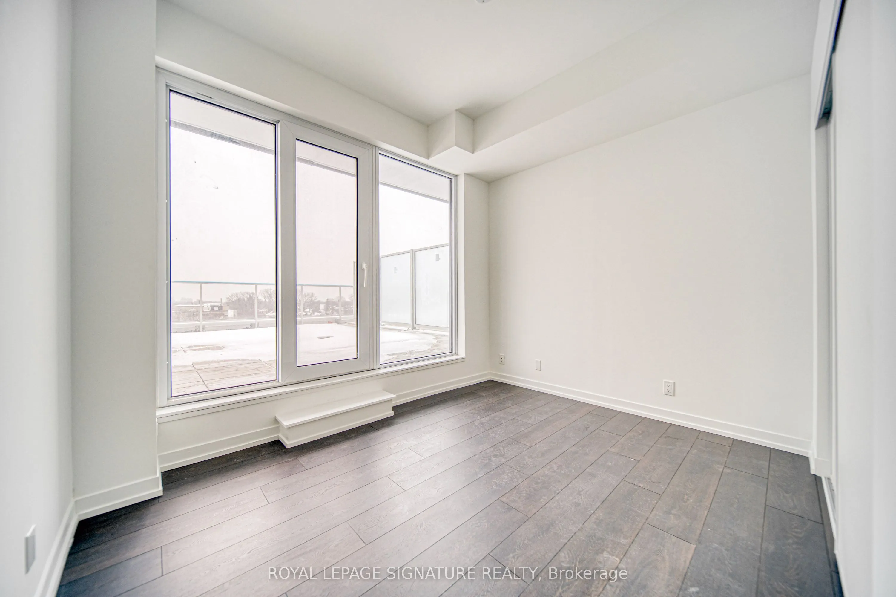 2020 Bathurst Street #807