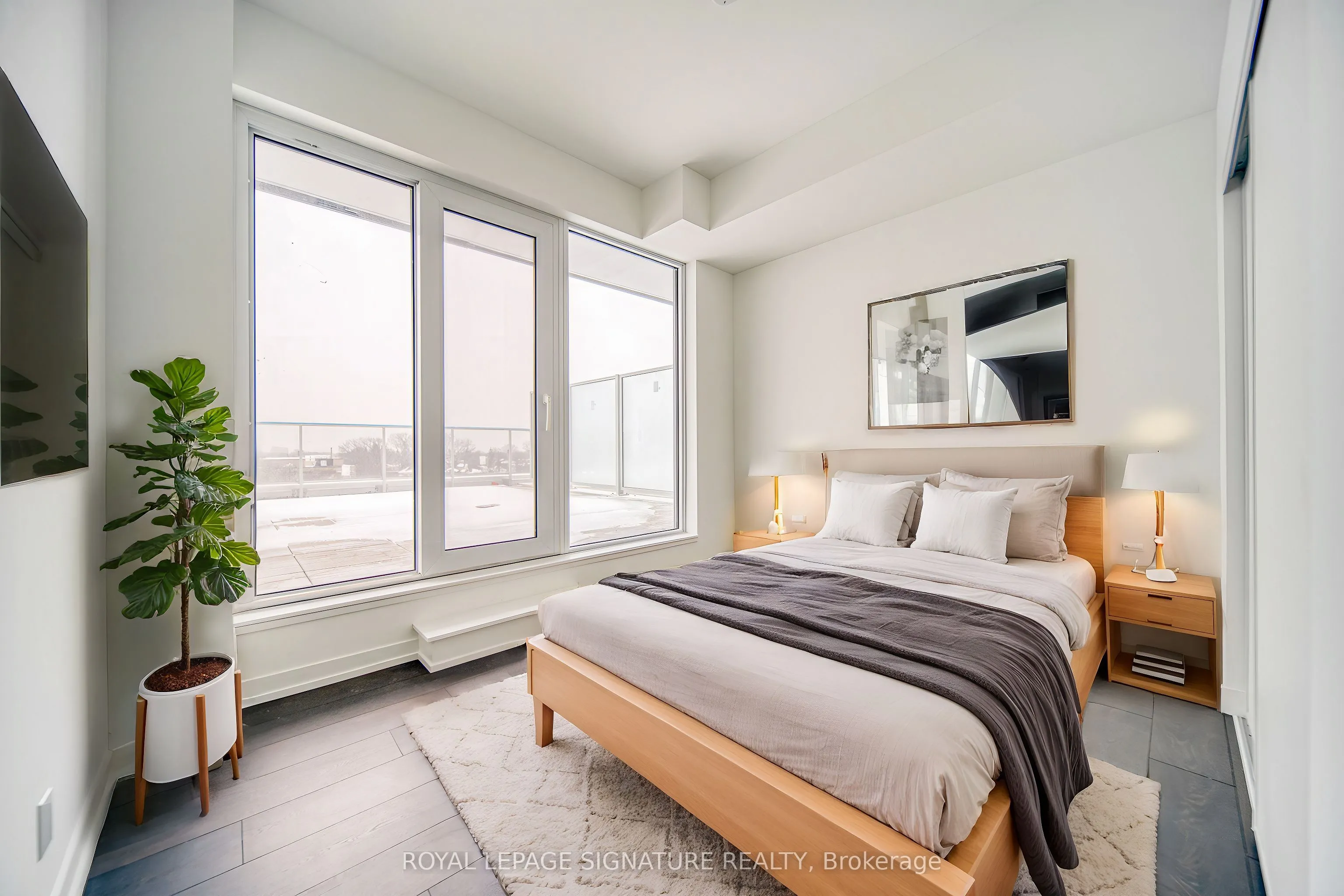 2020 Bathurst Street #807