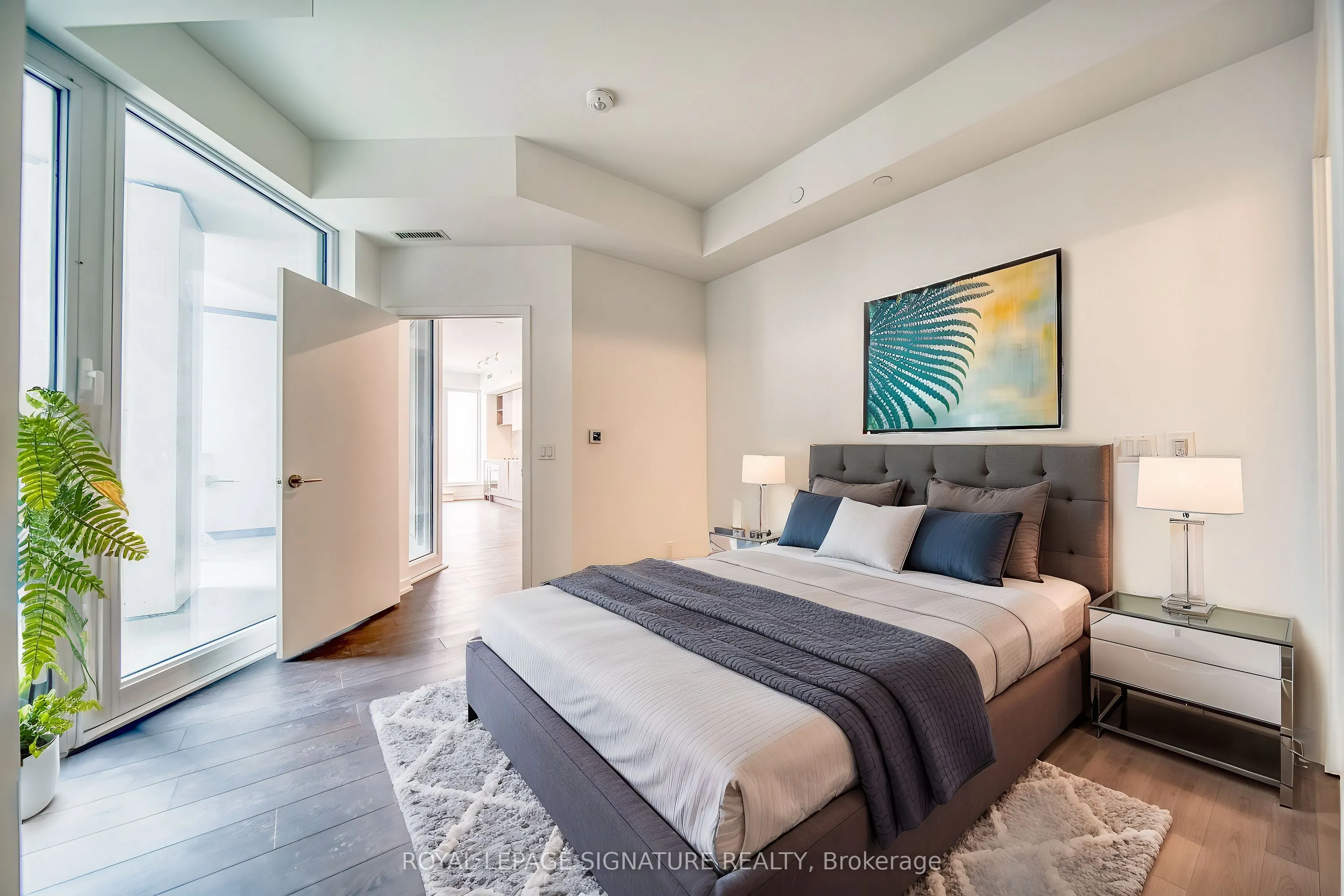 2020 Bathurst Street #807