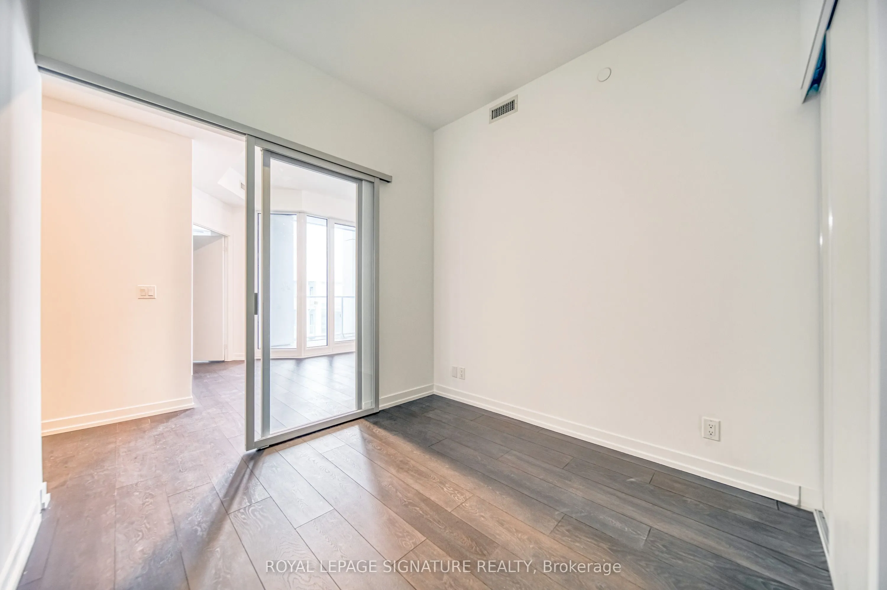 2020 Bathurst Street #807