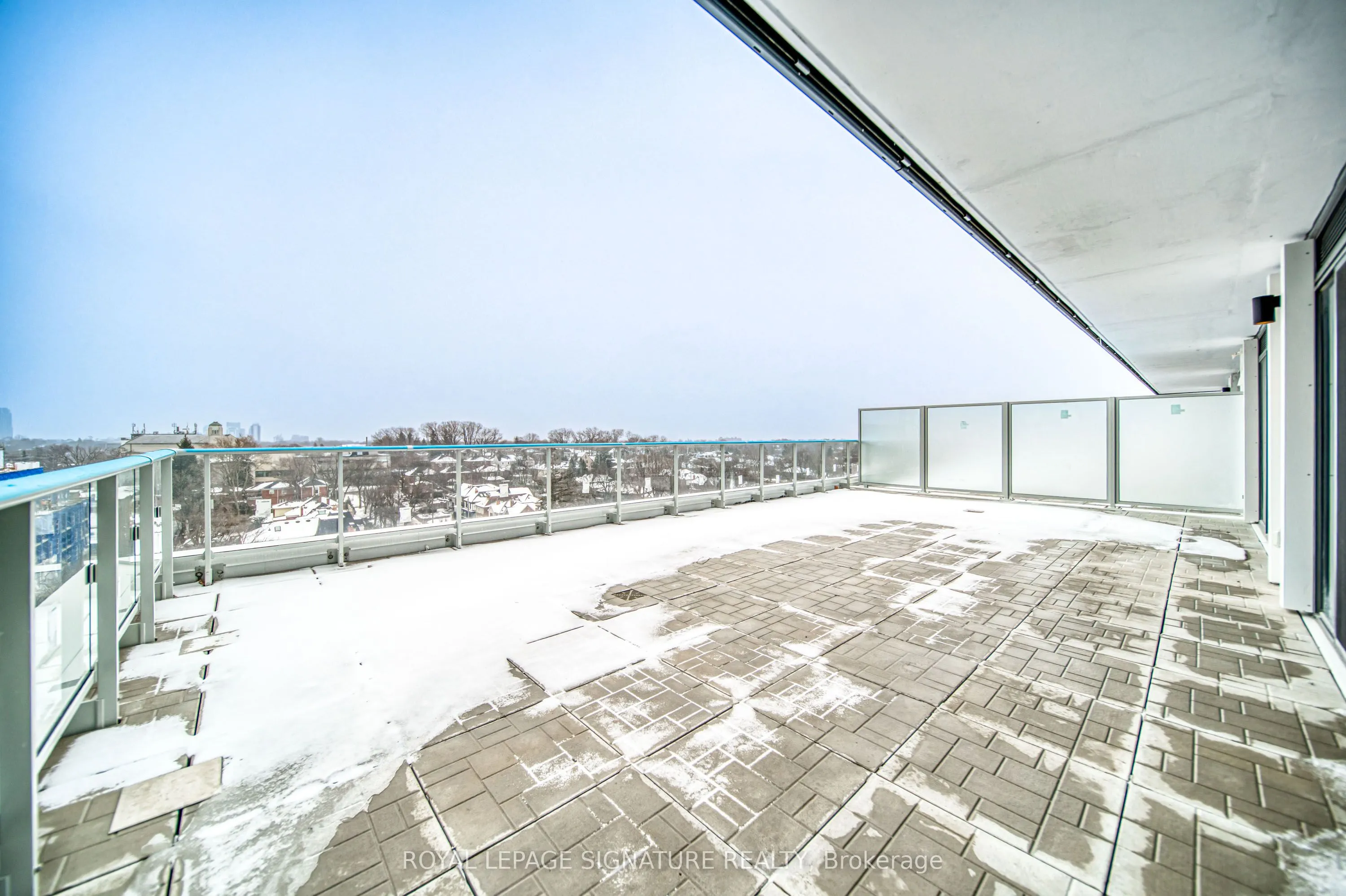 2020 Bathurst Street #807