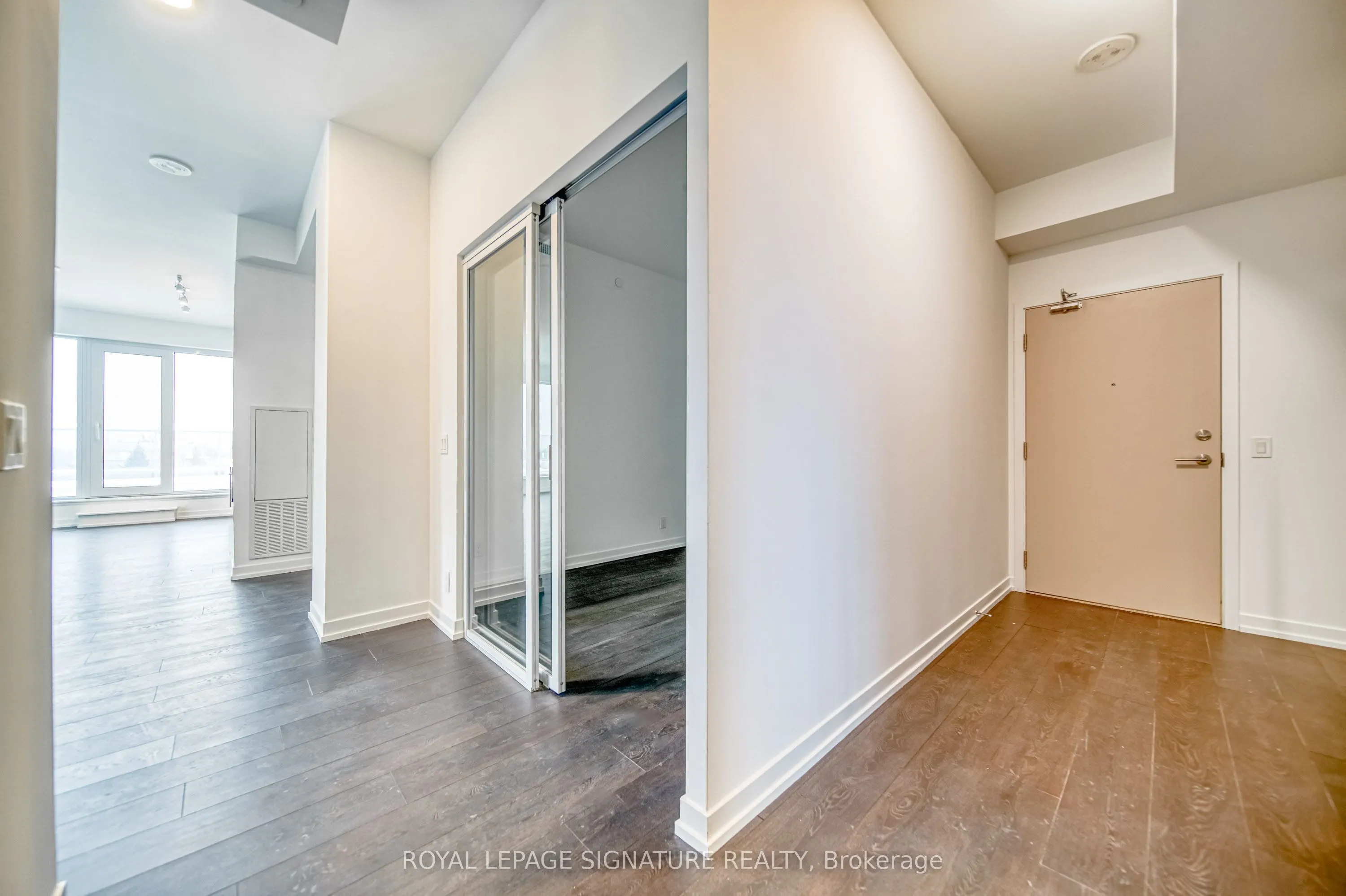 2020 Bathurst Street #807