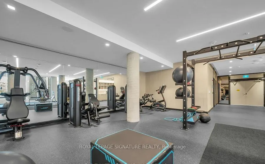 2020 Bathurst Street #807