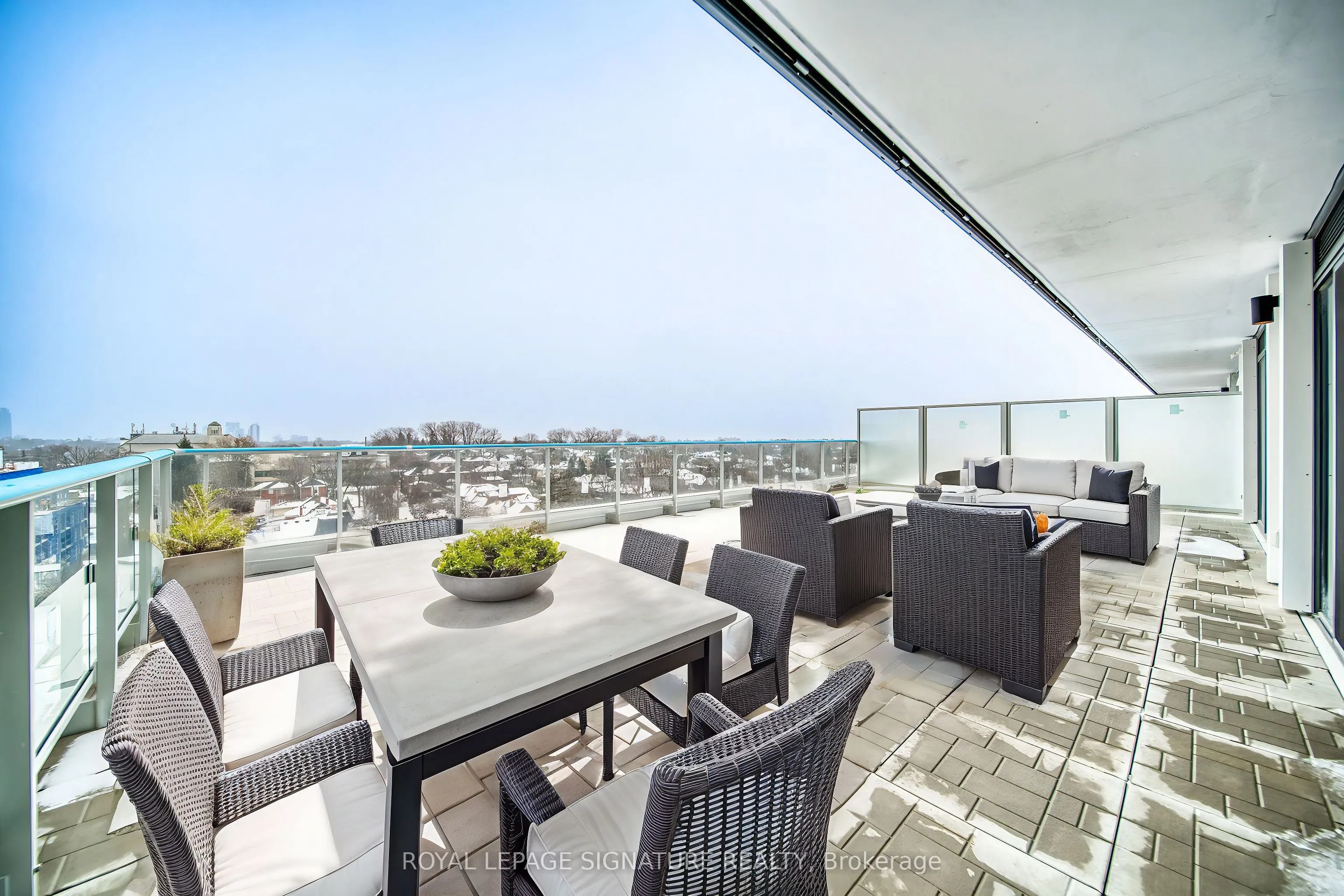 2020 Bathurst Street #807