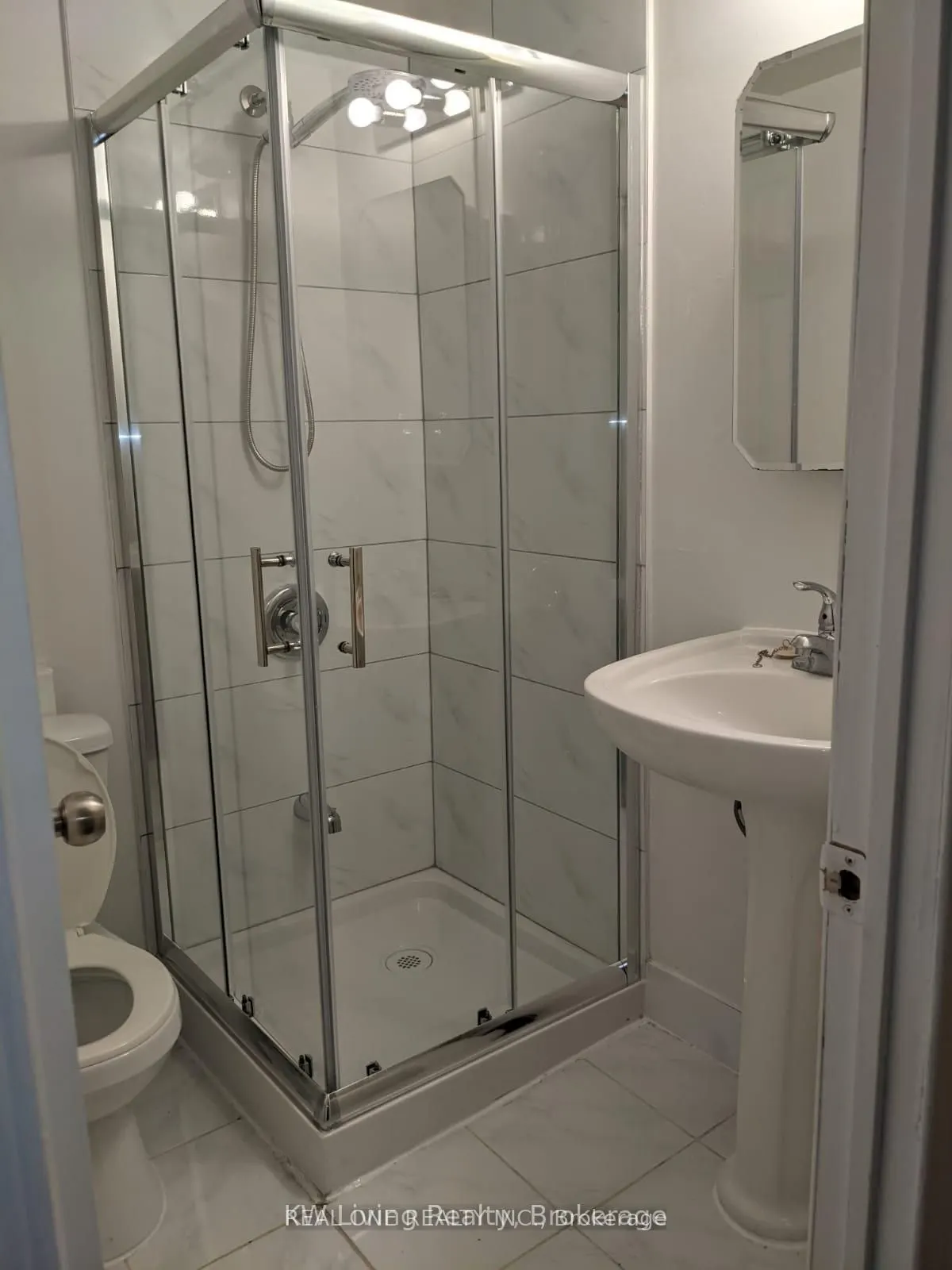 27 Kensington Avenue