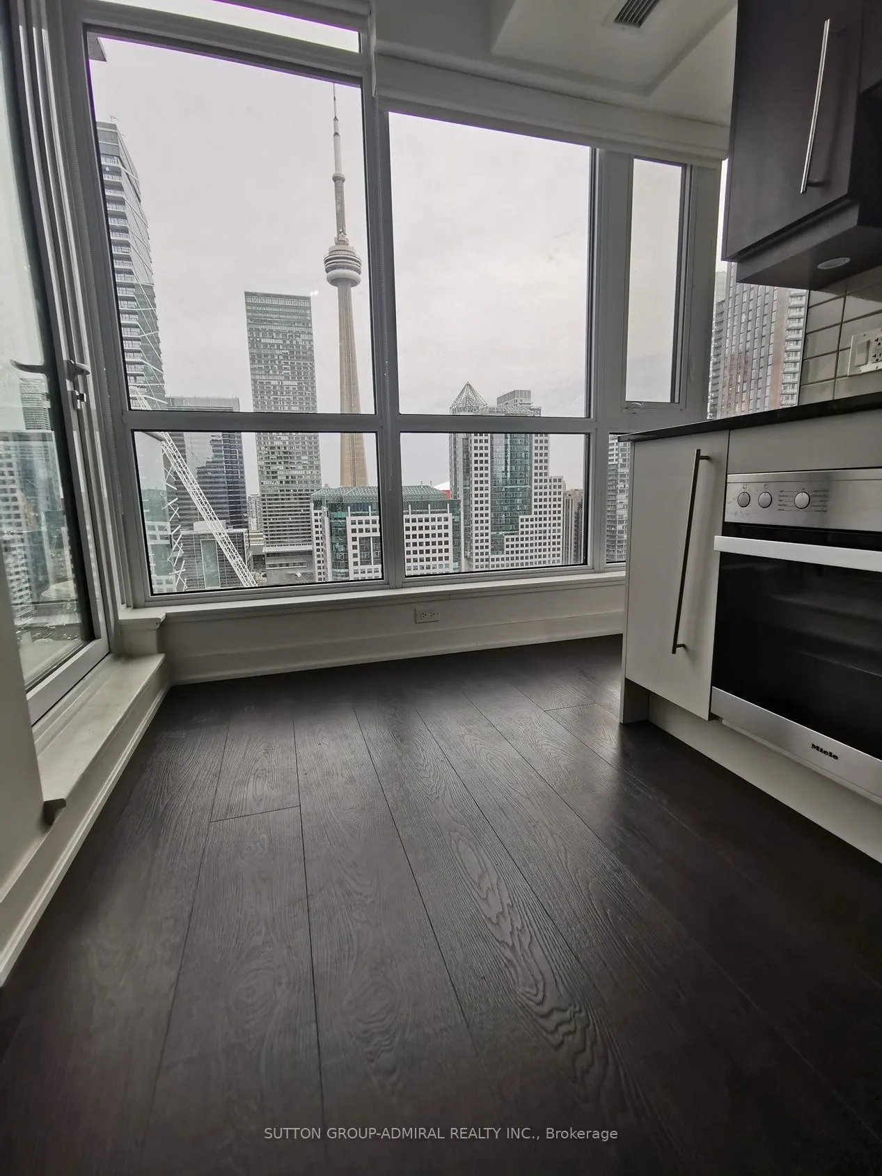 30 Nelson Street #2205