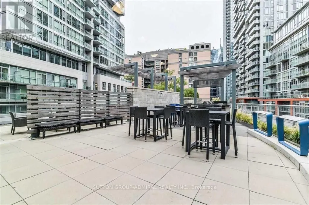 30 Nelson Street #2205