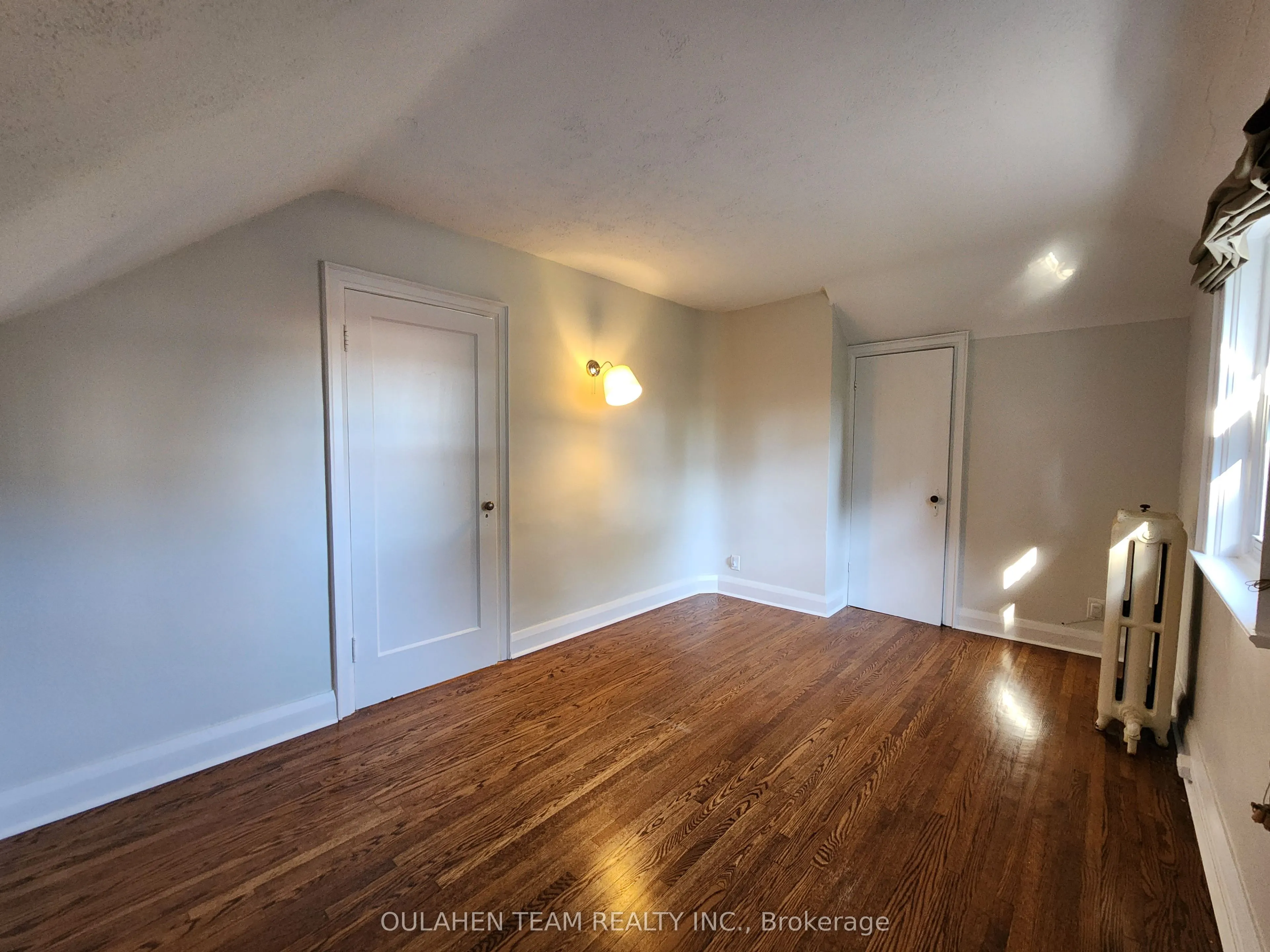 43 Glendora Avenue