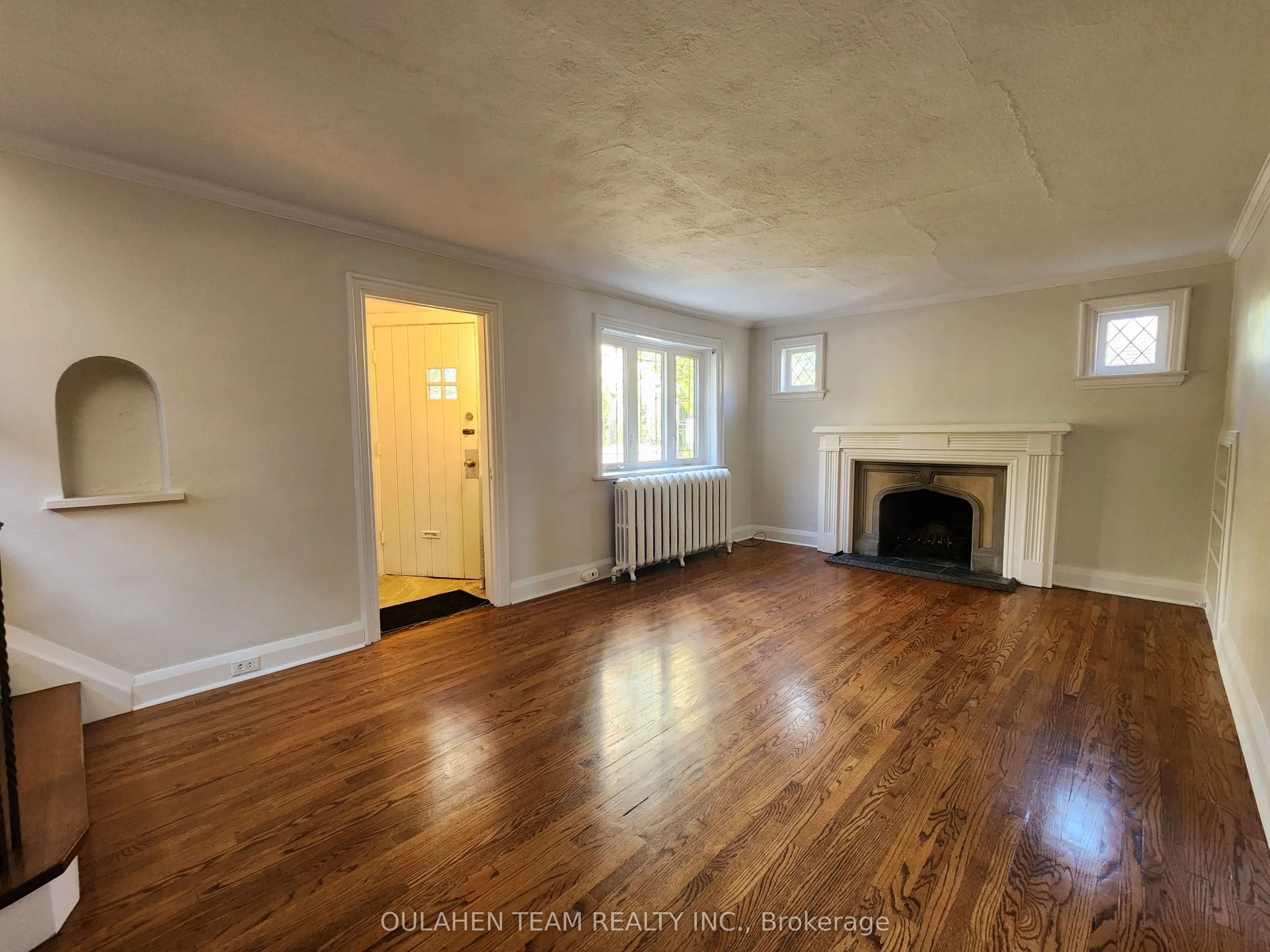 43 Glendora Avenue