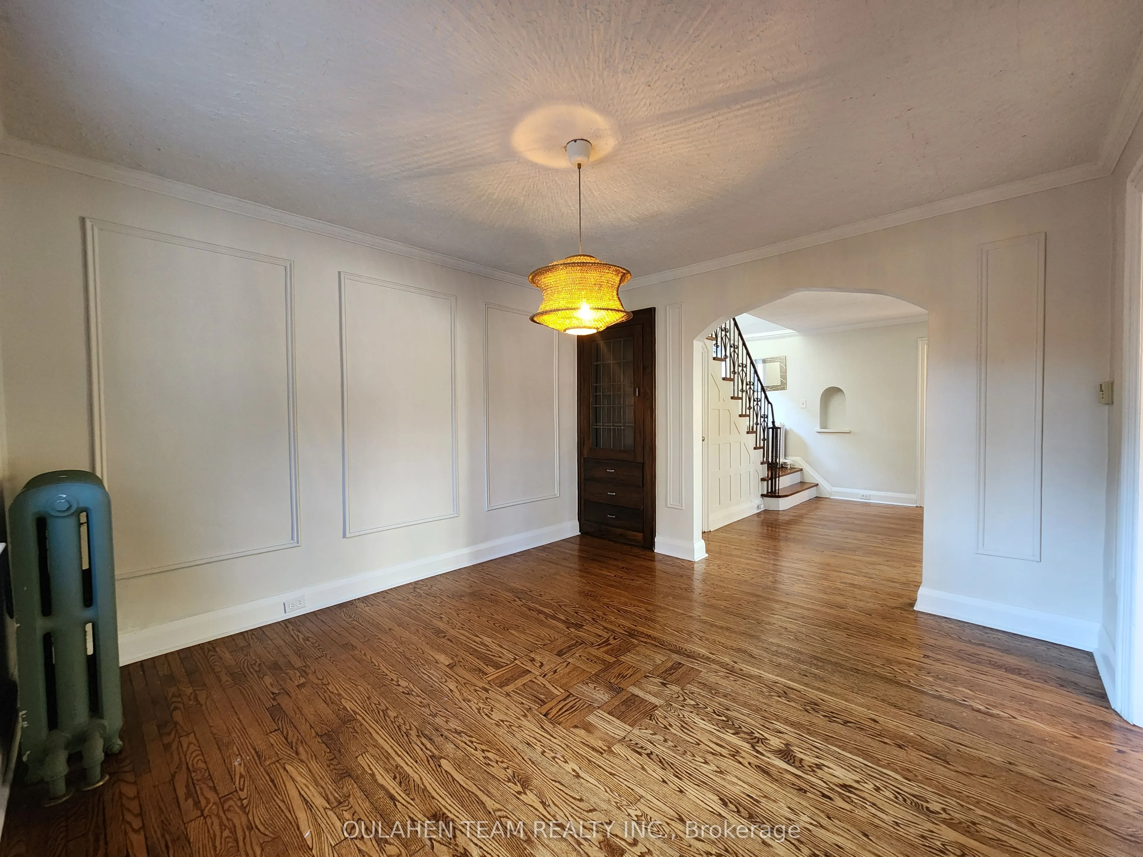 43 Glendora Avenue