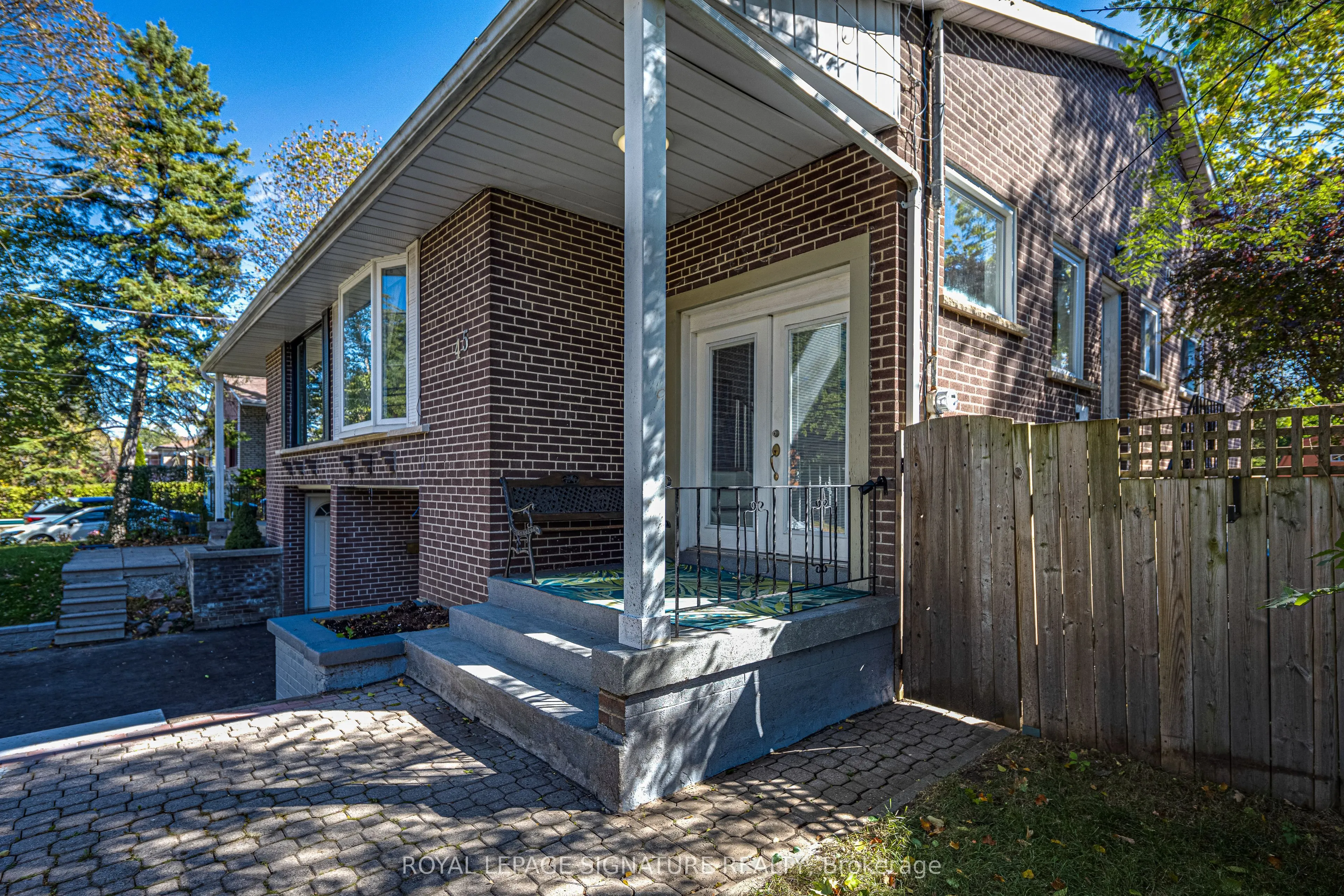 45 Fenelon Drive
