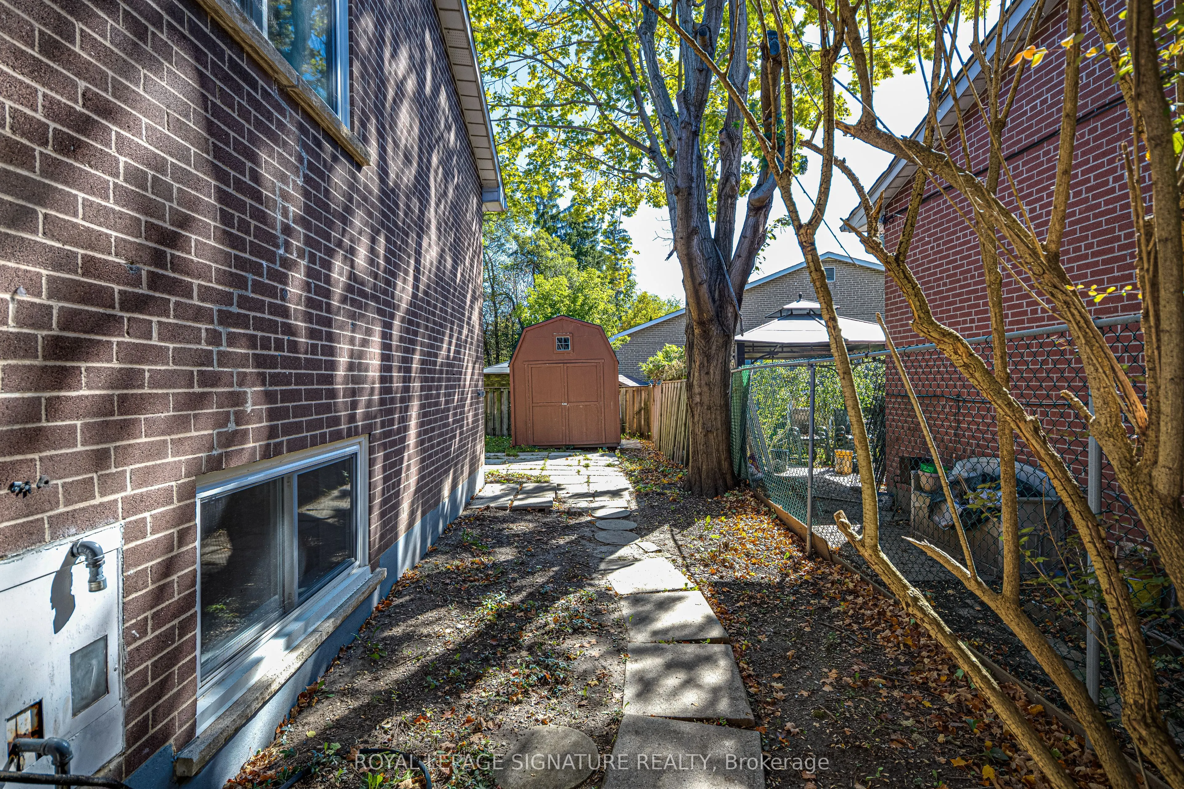 45 Fenelon Drive