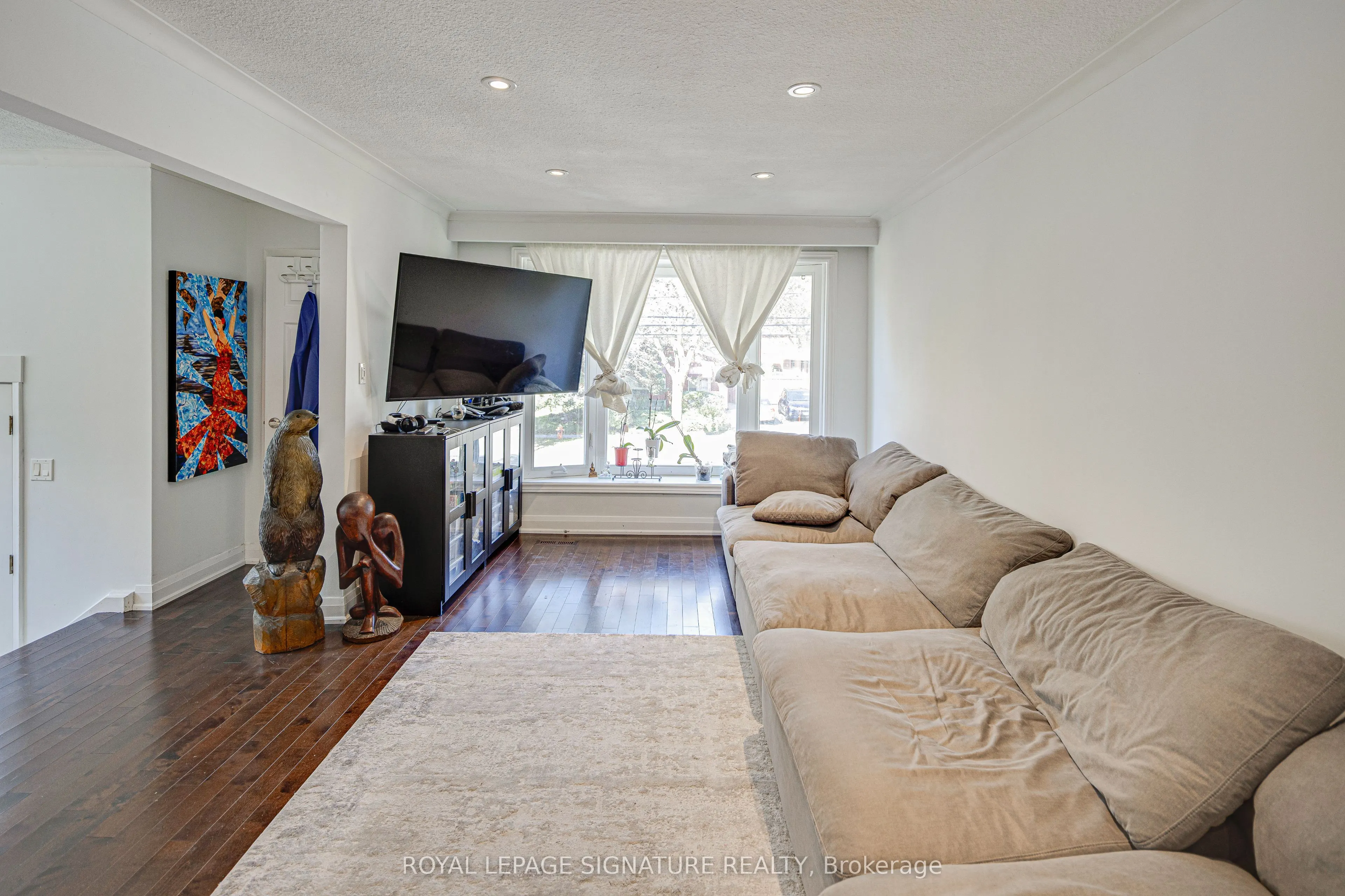 45 Fenelon Drive