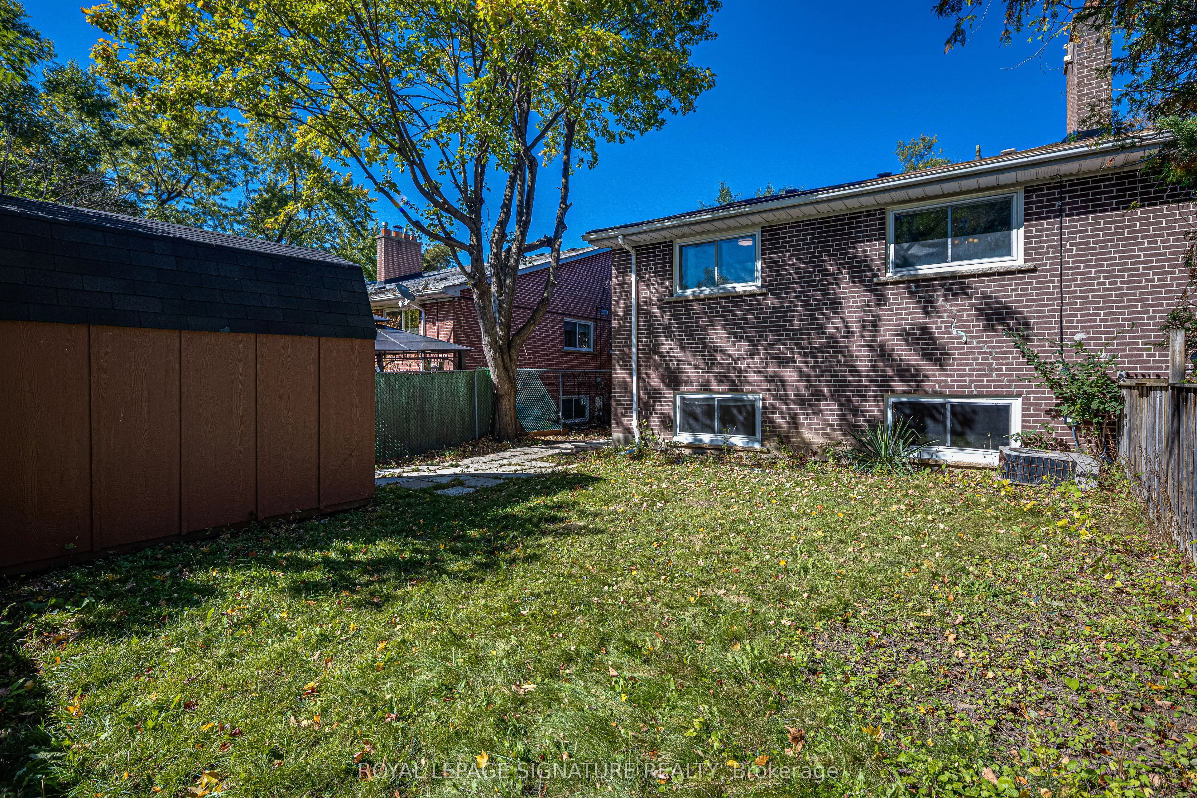 45 Fenelon Drive