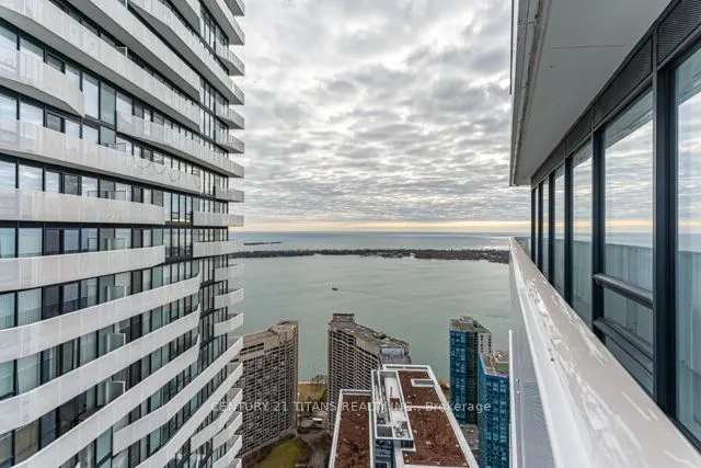 100 Harbour Street #6606