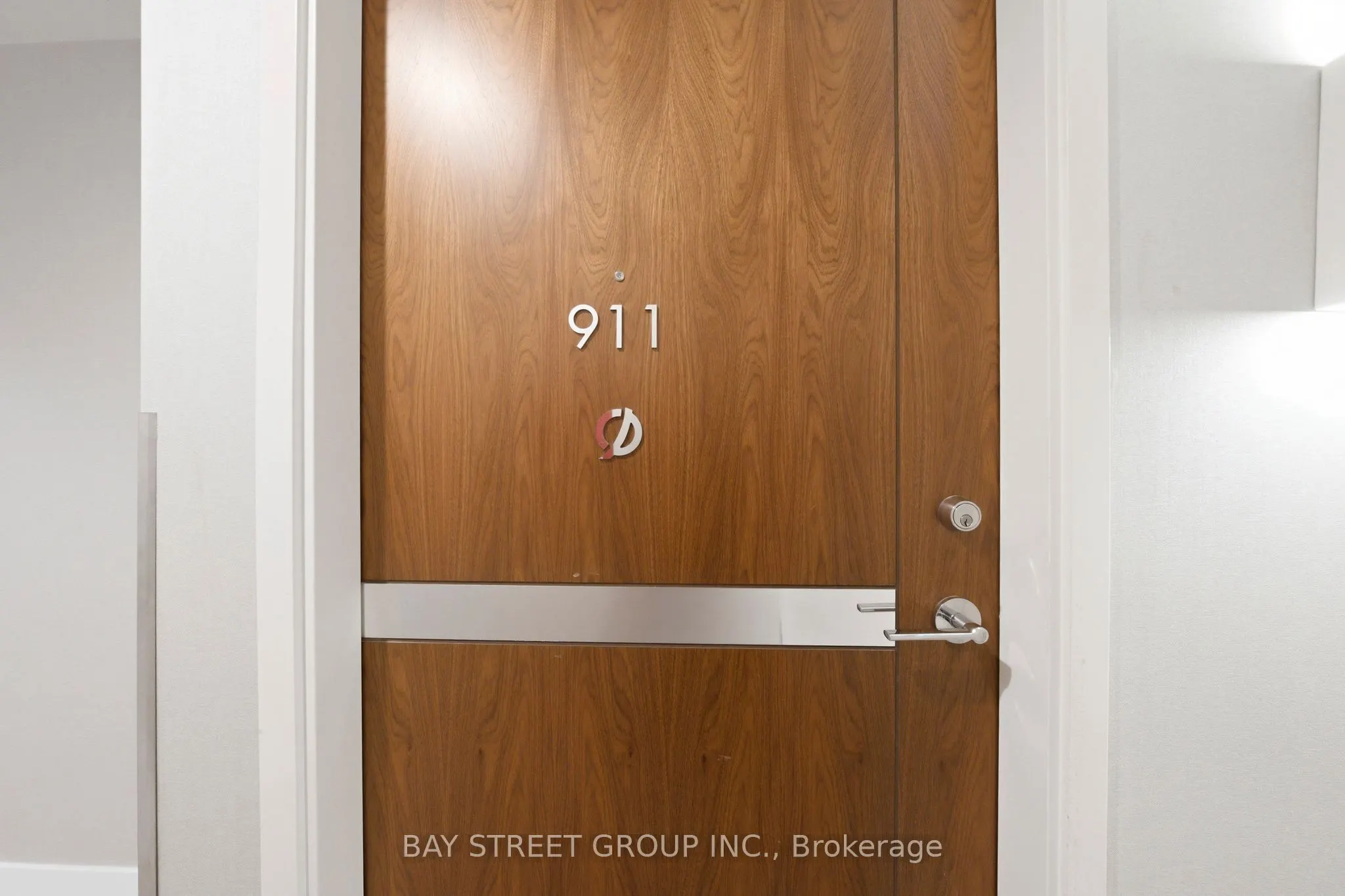 85 McMahon Drive #911