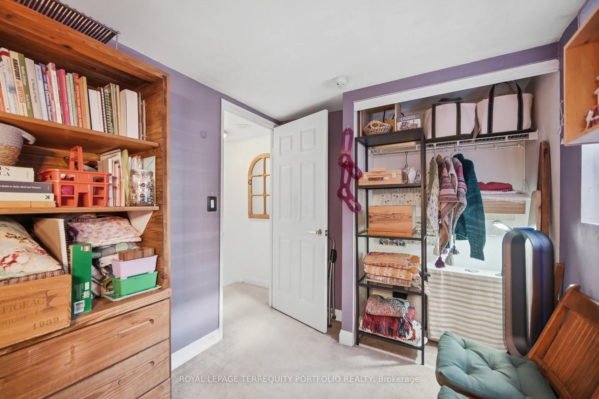 18 Merton Street #303