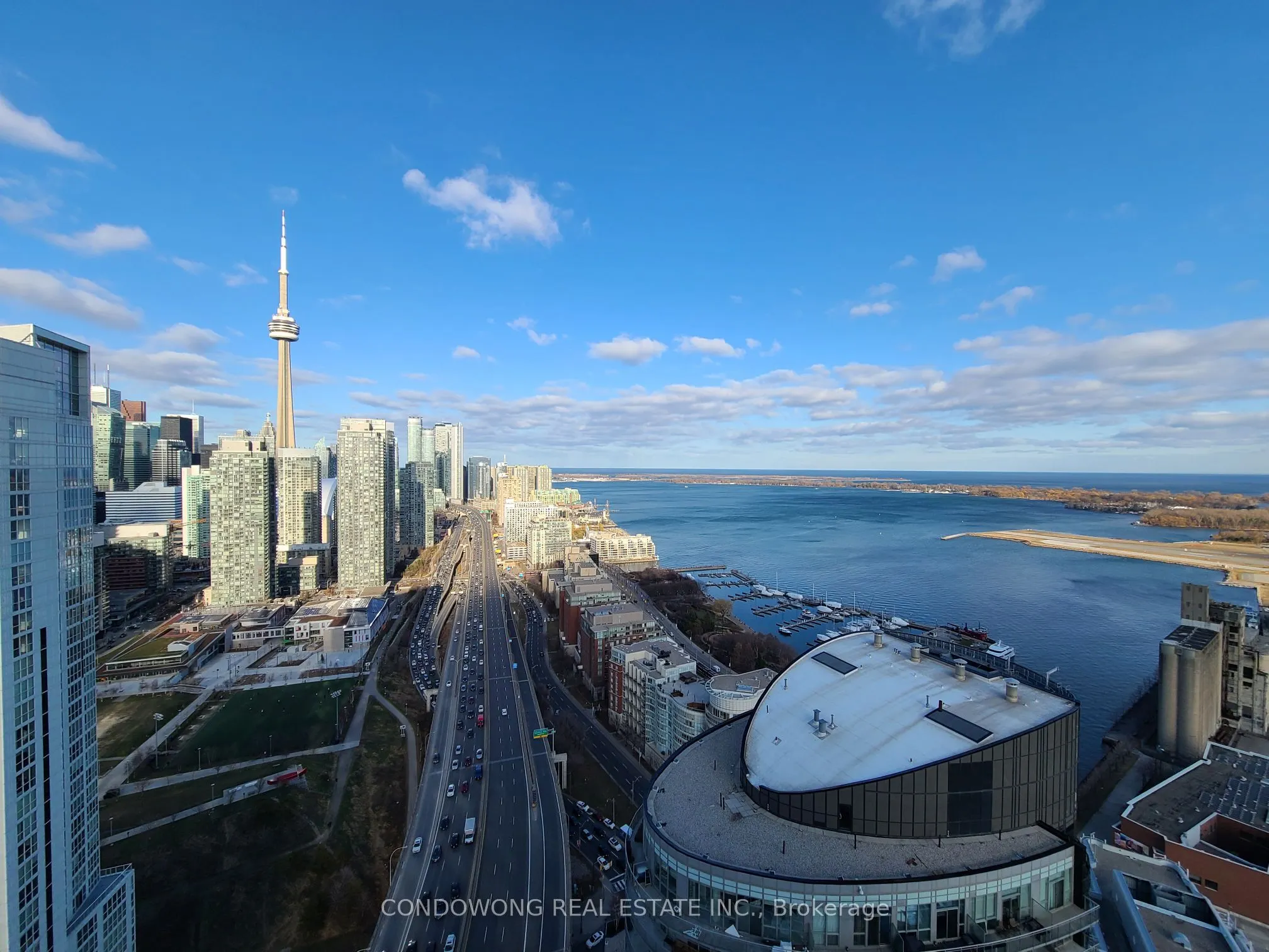 17 Bathurst Street #4510