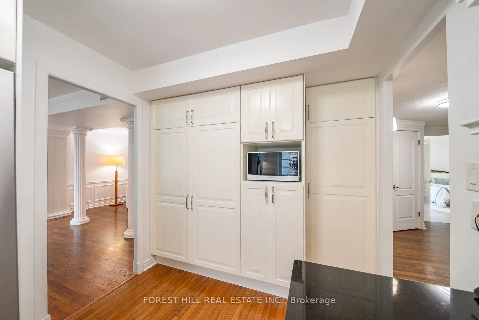 717 Eglinton Avenue W #301
