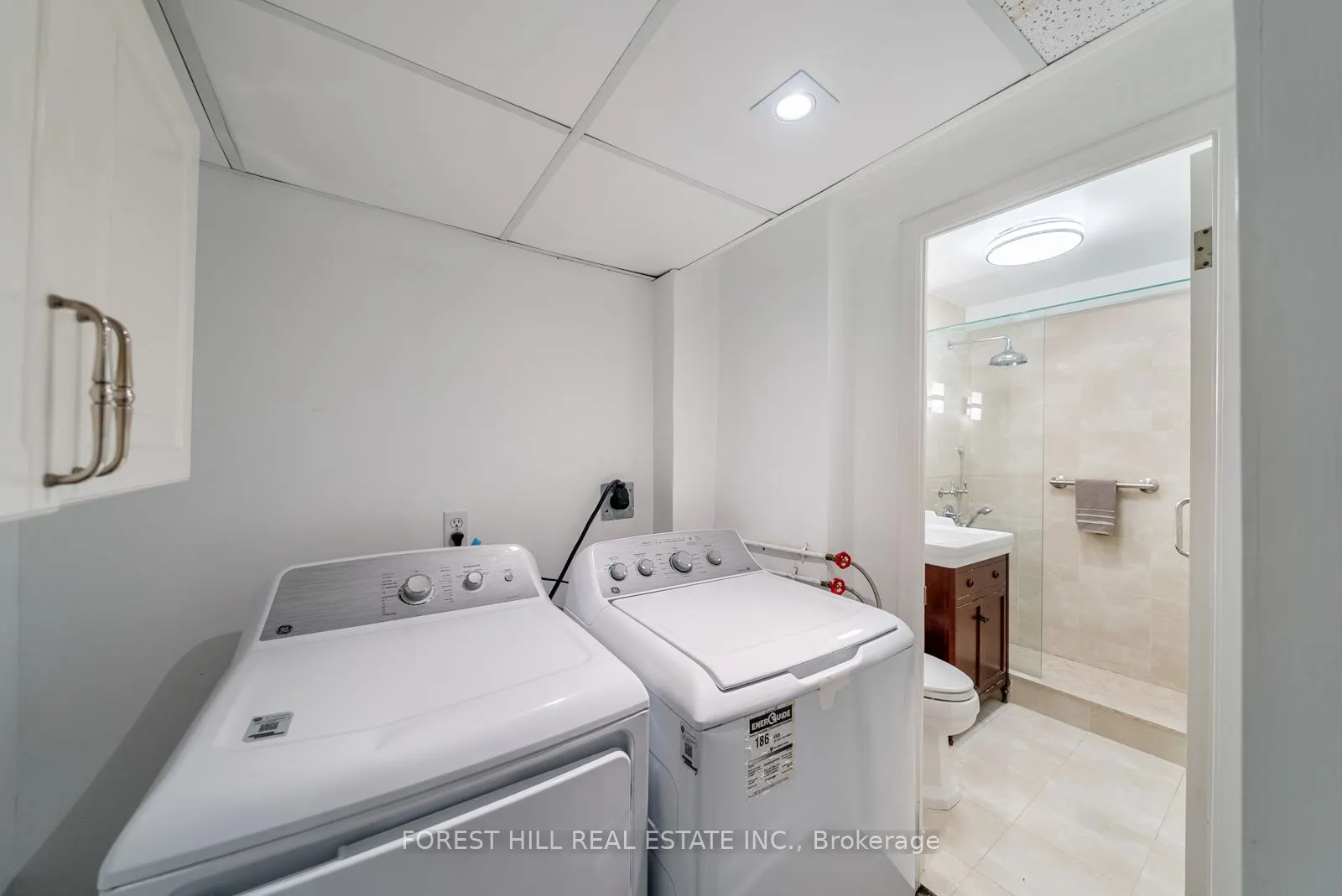 717 Eglinton Avenue W #301