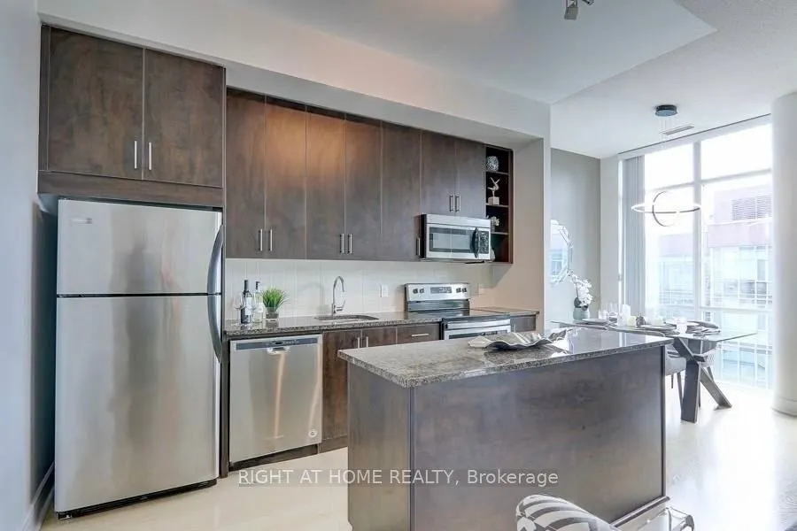 112 George Street #S 828
