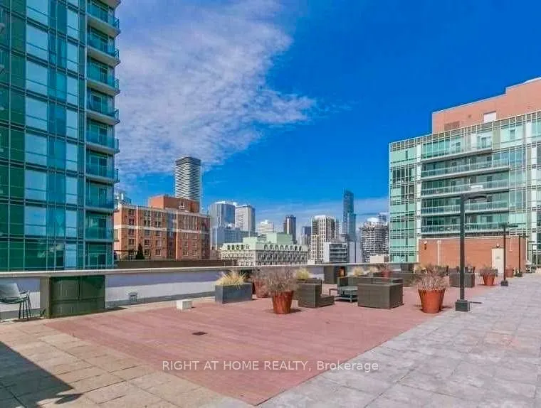 112 George Street #S 828