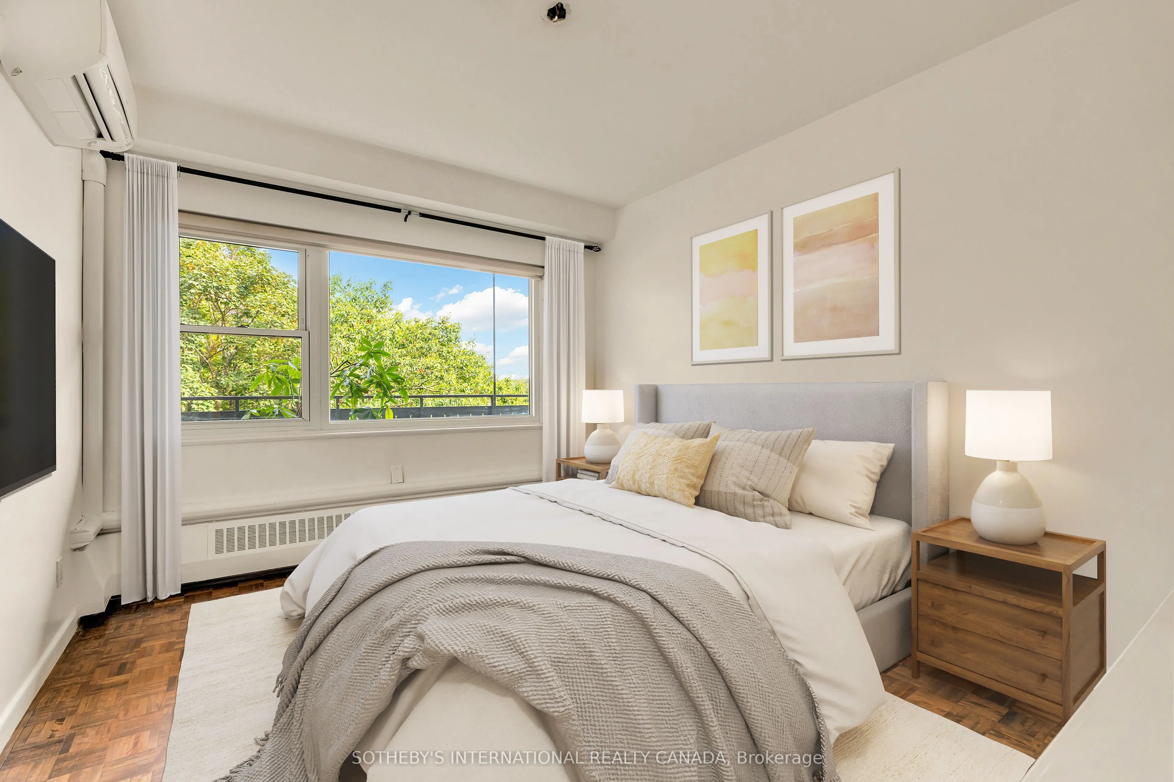 21 Dale Avenue #945