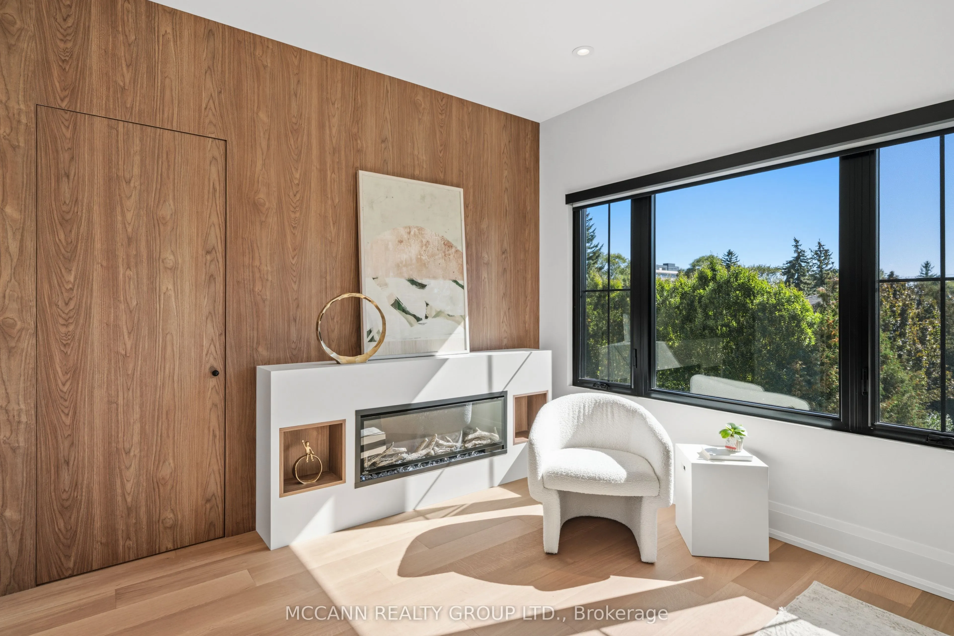 403 Melrose Avenue