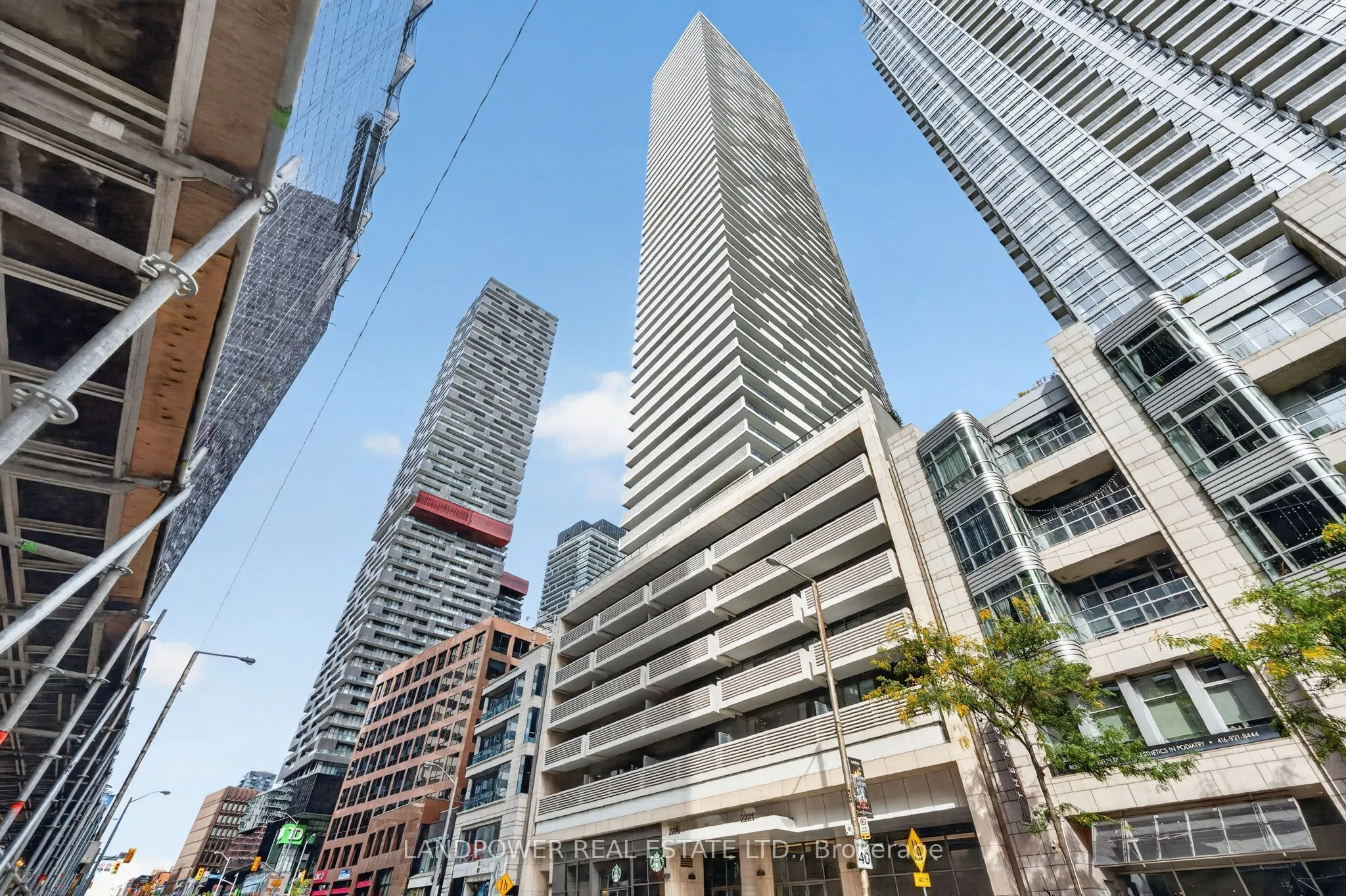 2221 Yonge Street #803