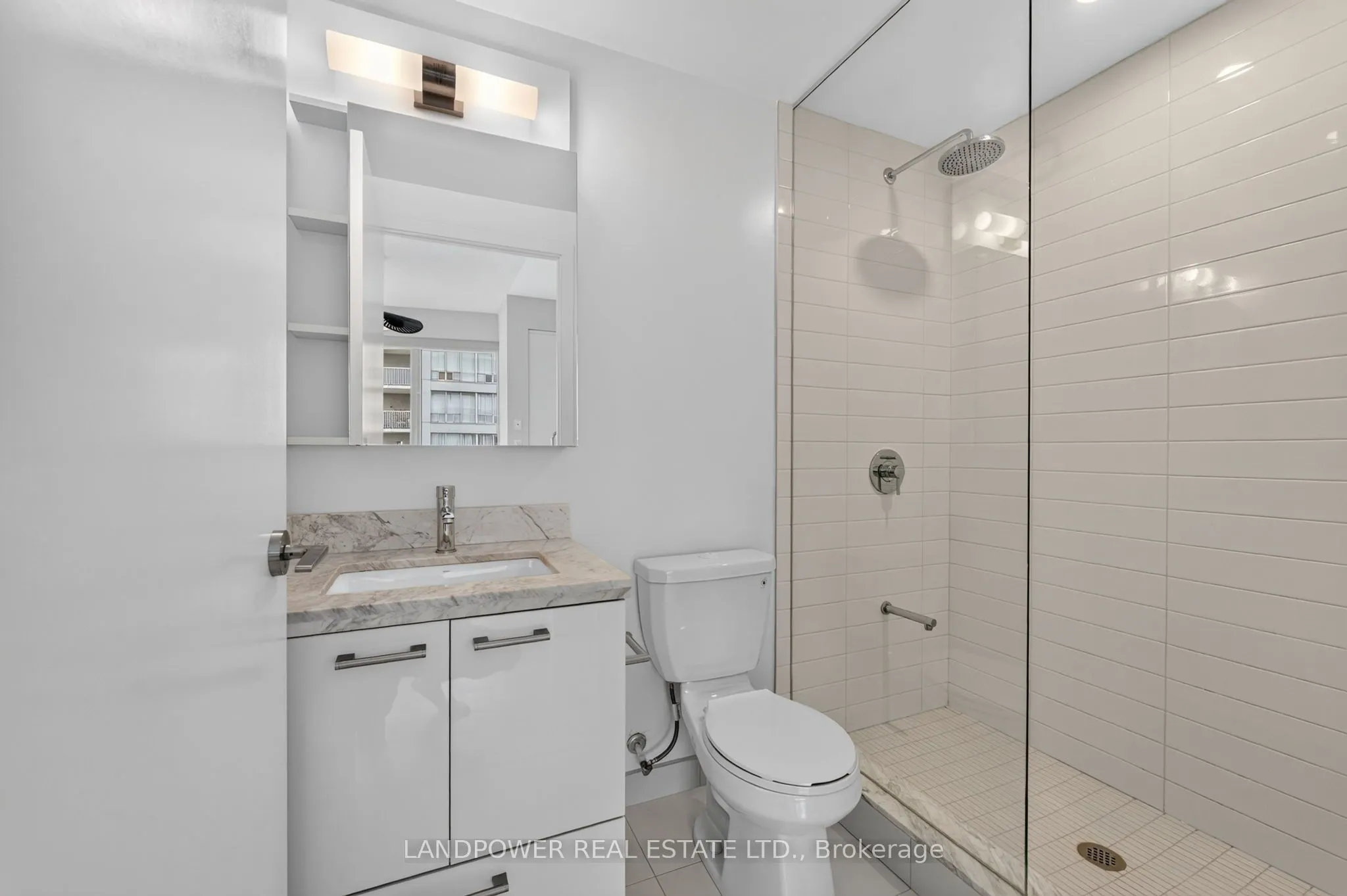 2221 Yonge Street #803