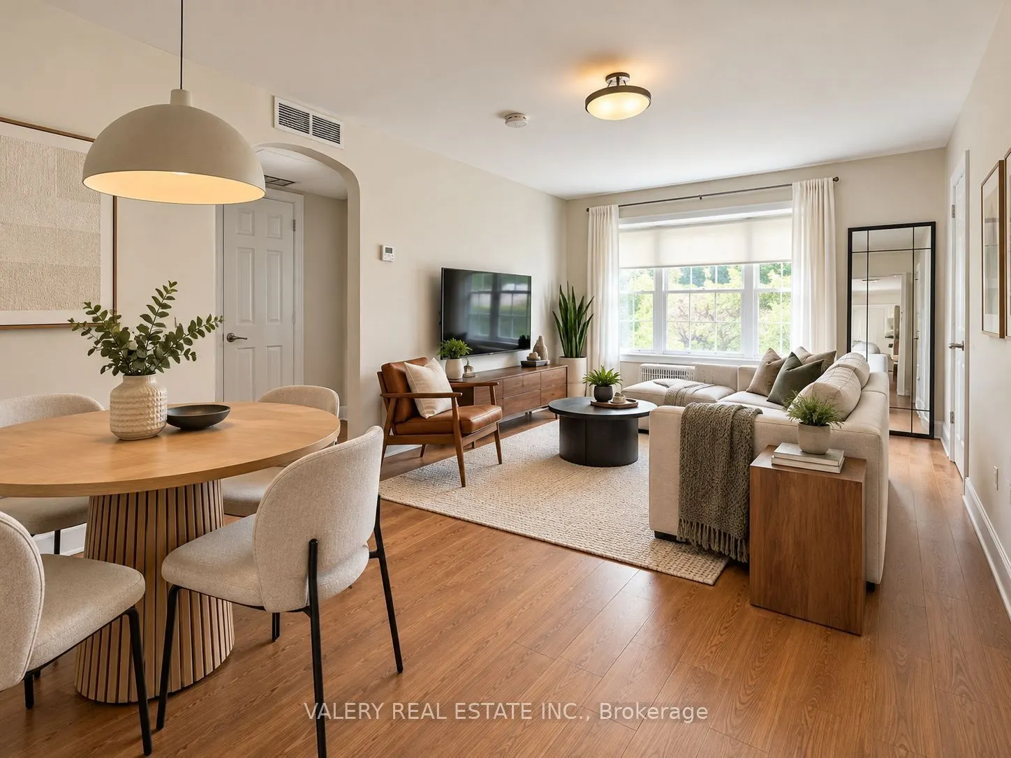 1335 Bayview Avenue #U13