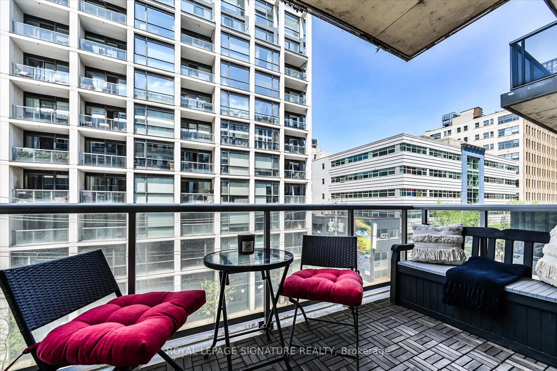 399 Adelaide Street W #420