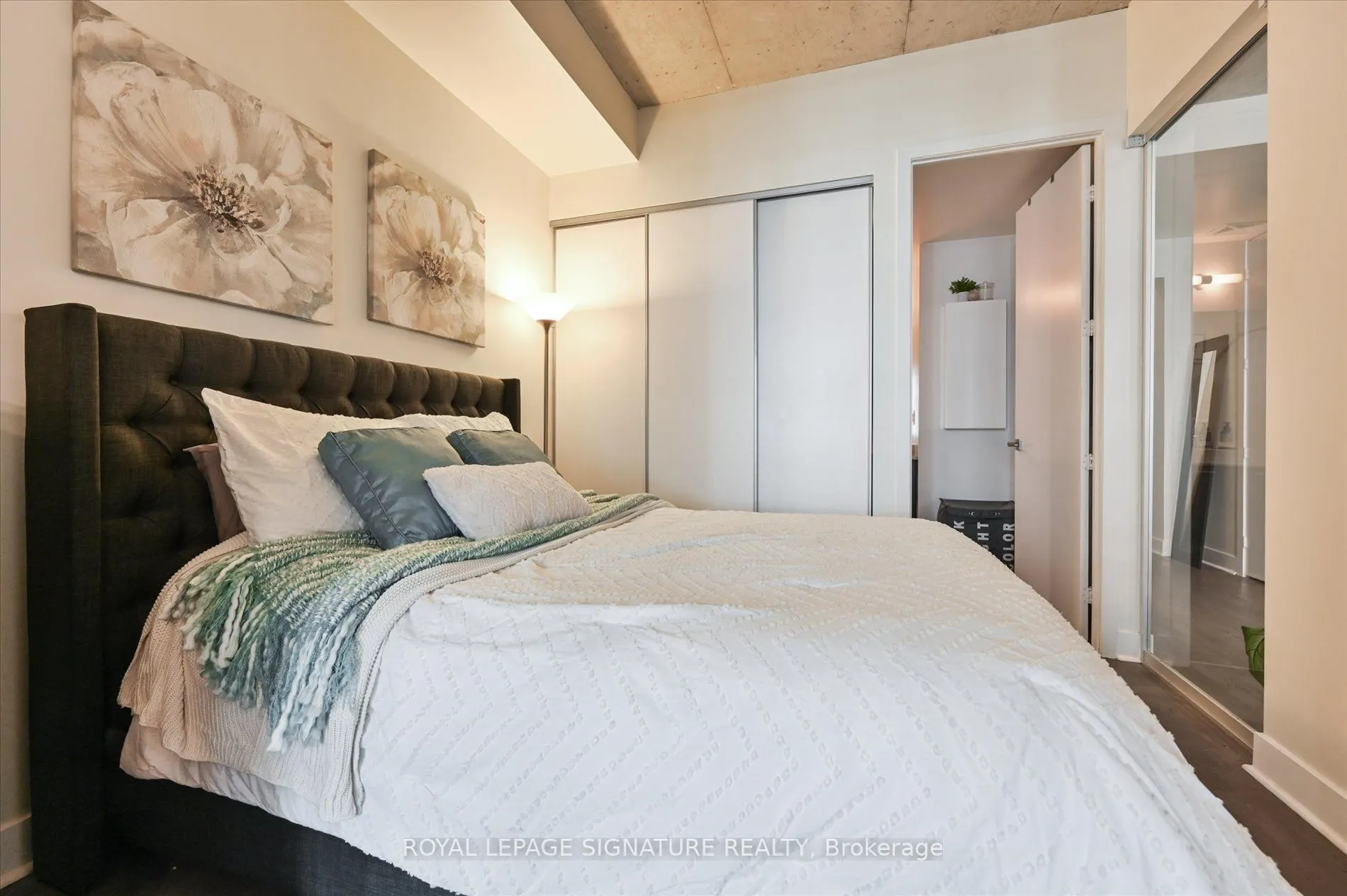 399 Adelaide Street W #420