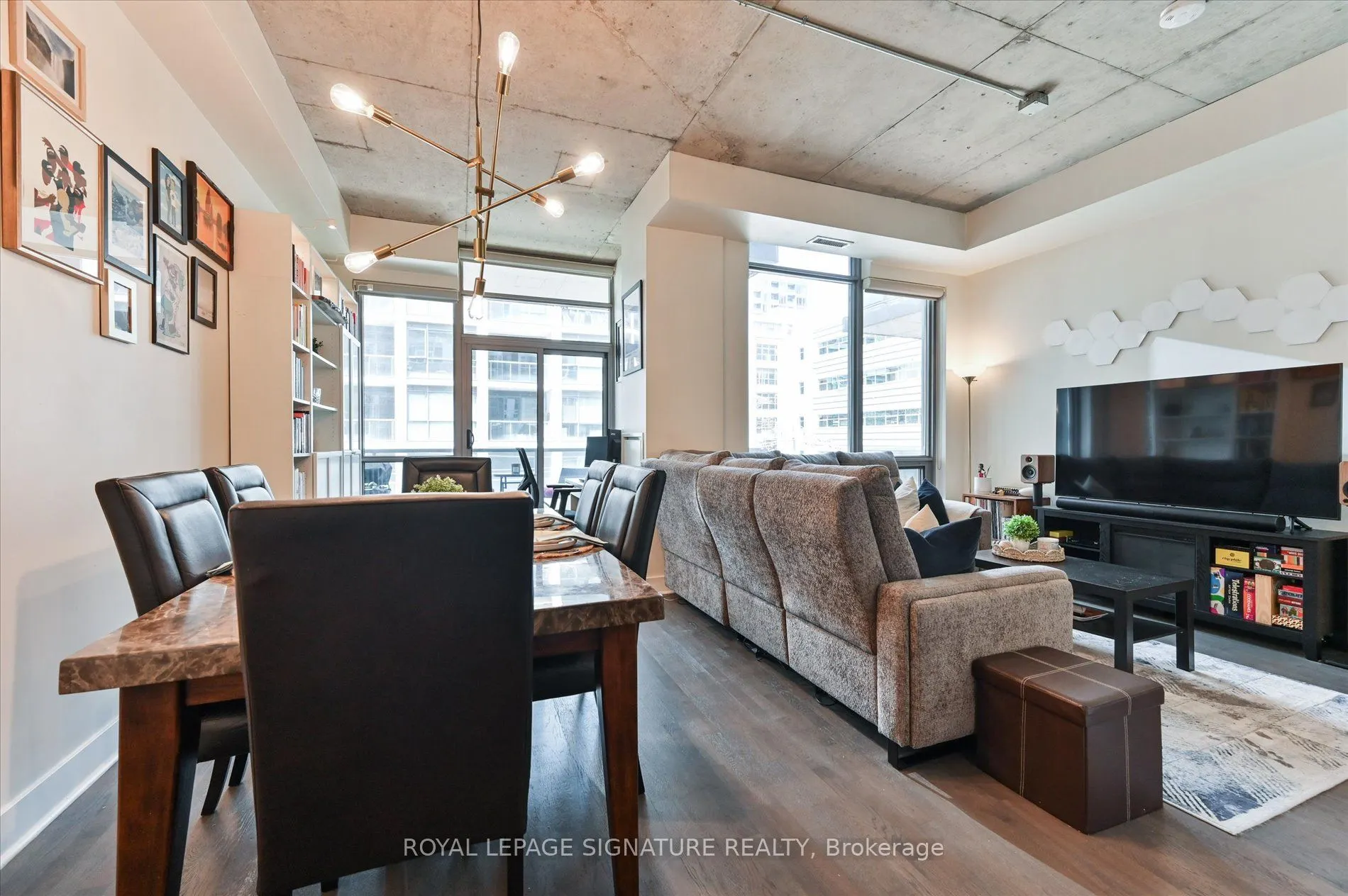 399 Adelaide Street W #420