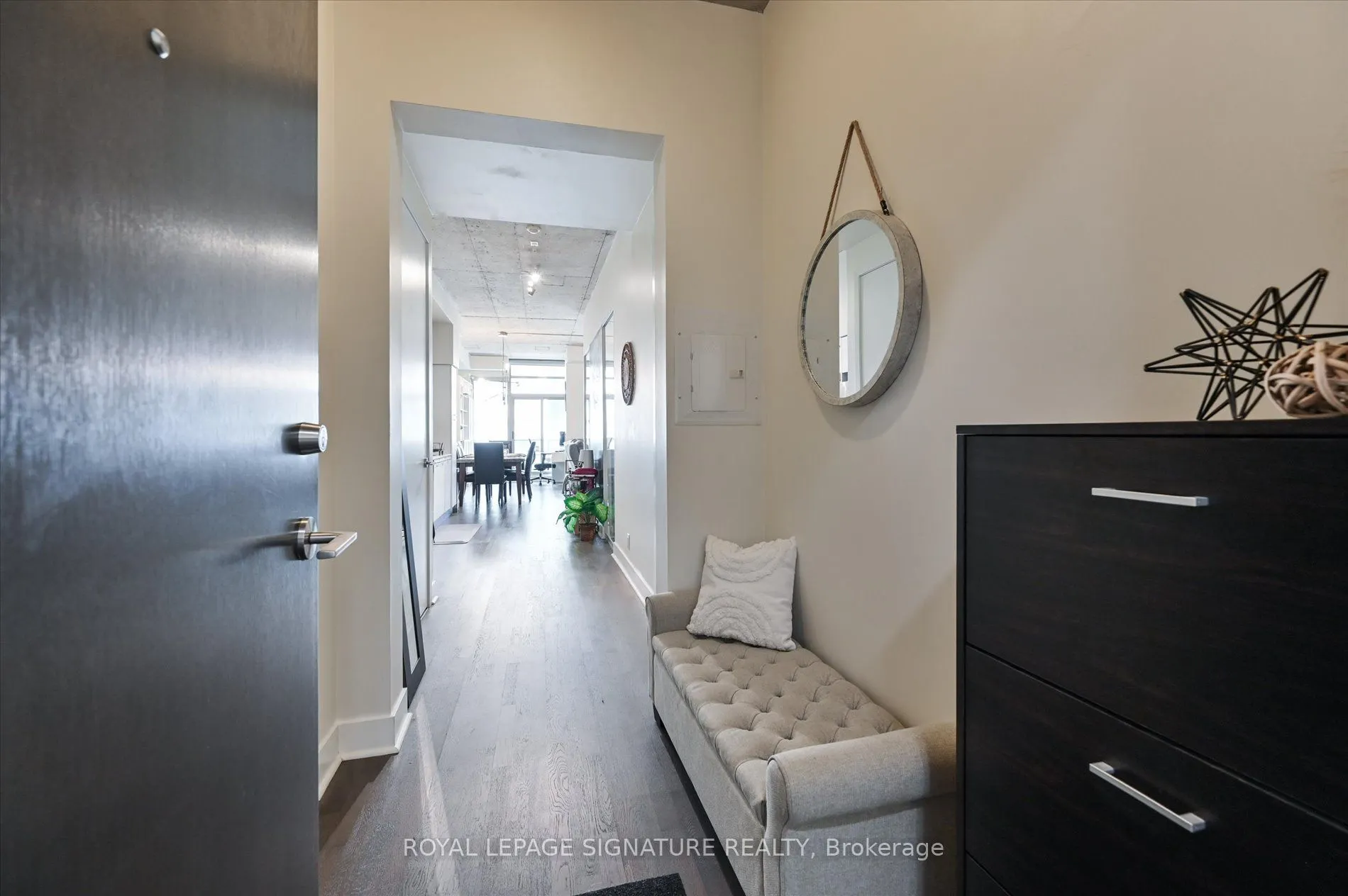 399 Adelaide Street W #420