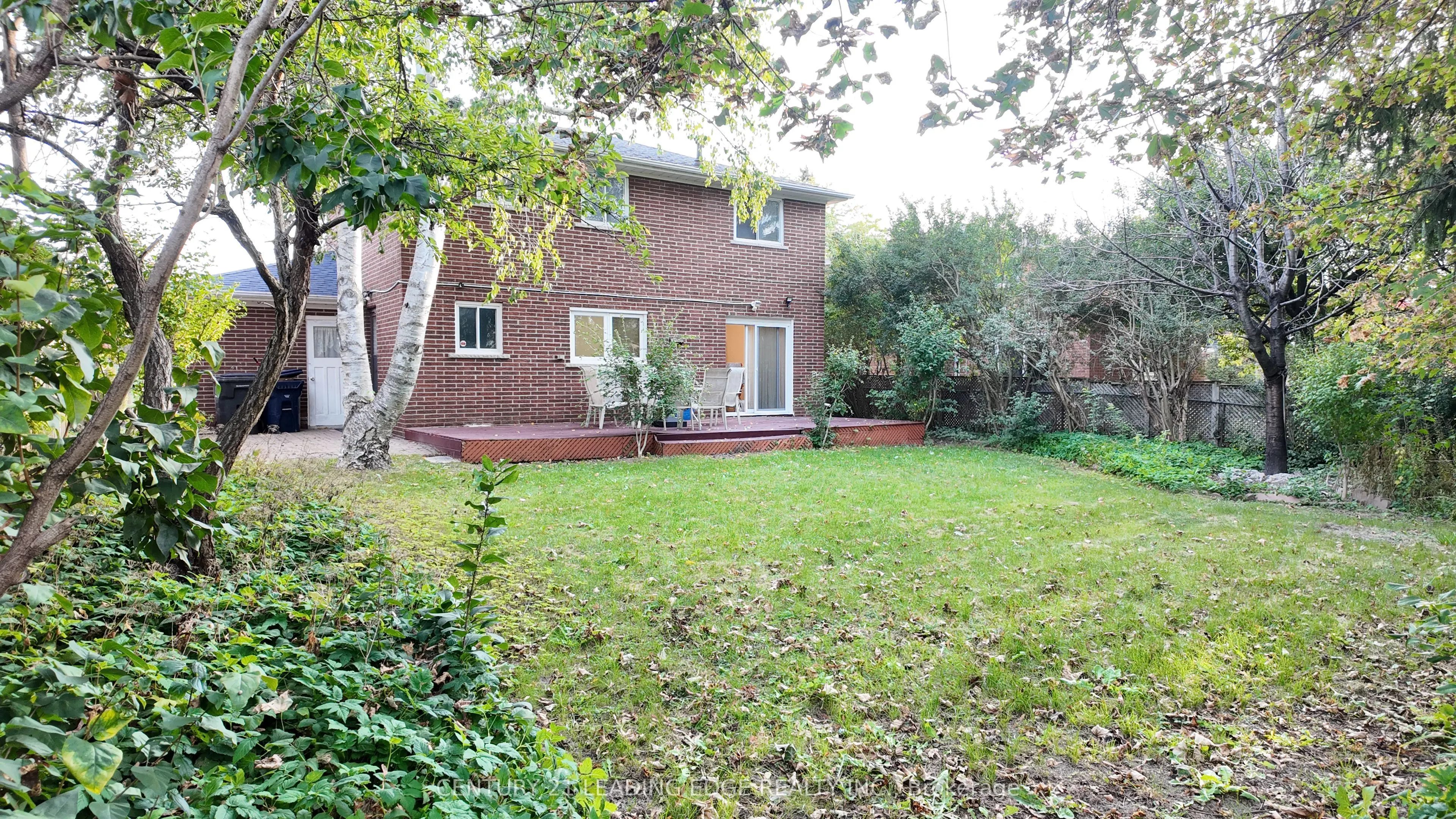 39 Waddington Crescent