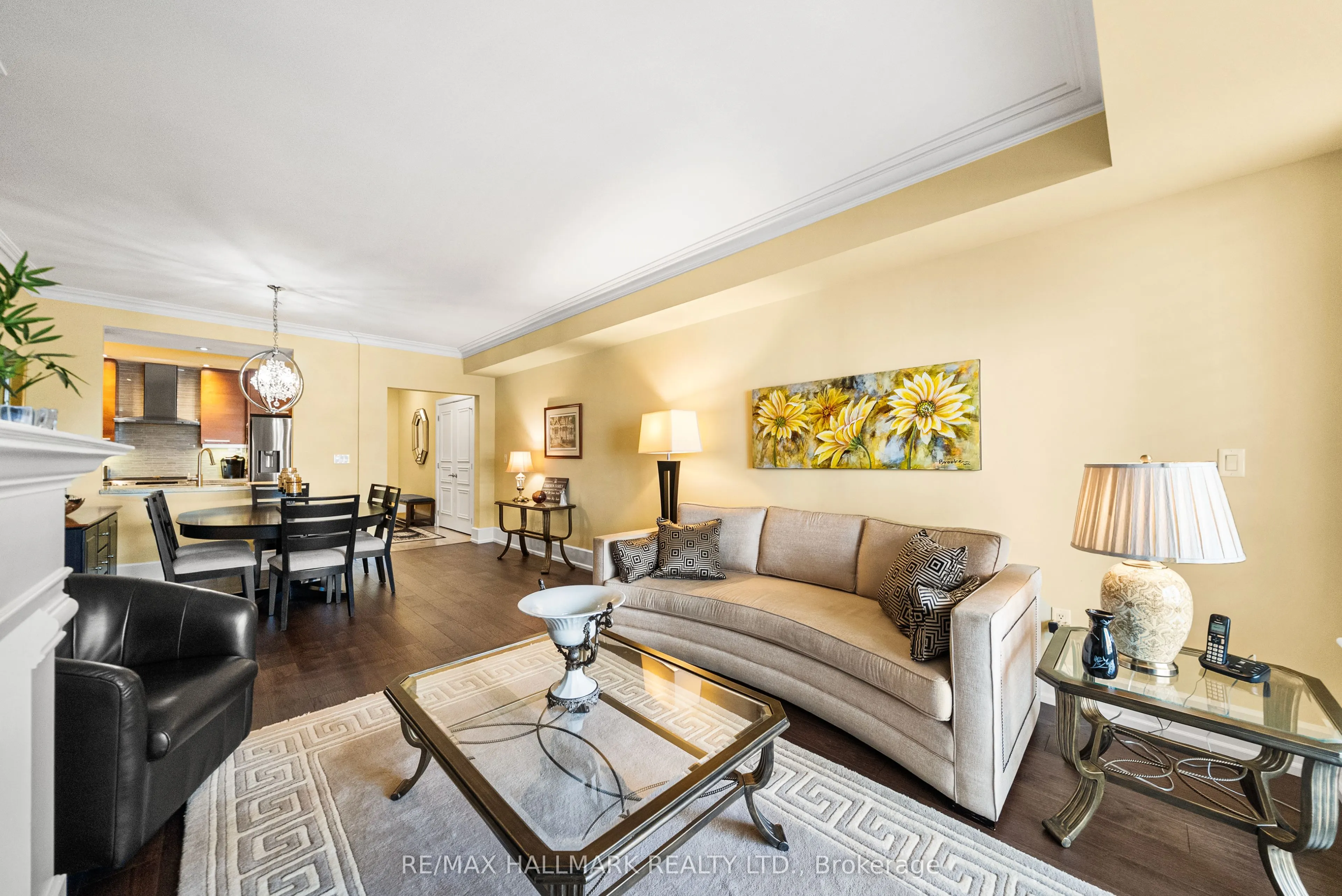 662 Sheppard Avenue E #807C