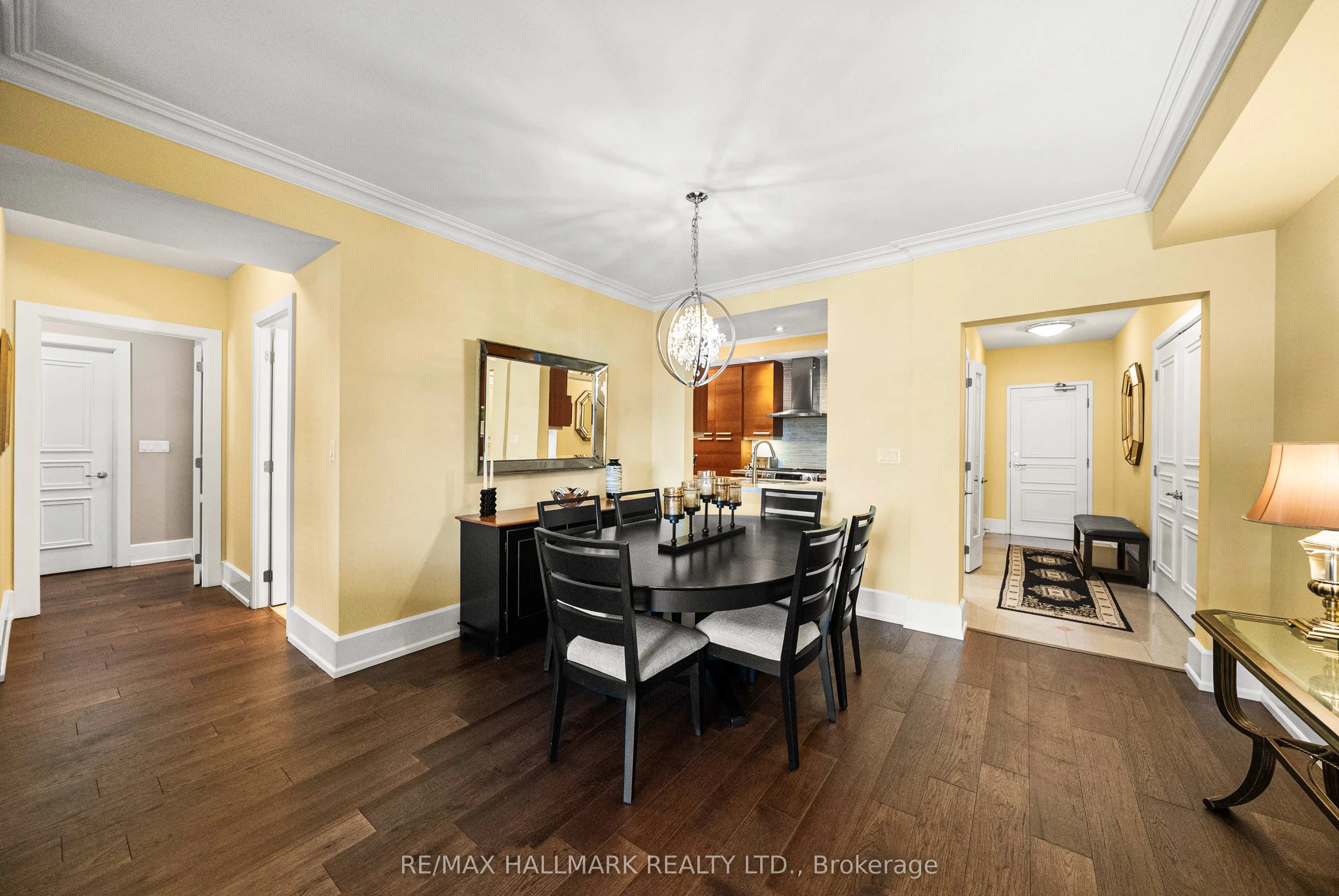 662 Sheppard Avenue E #807C