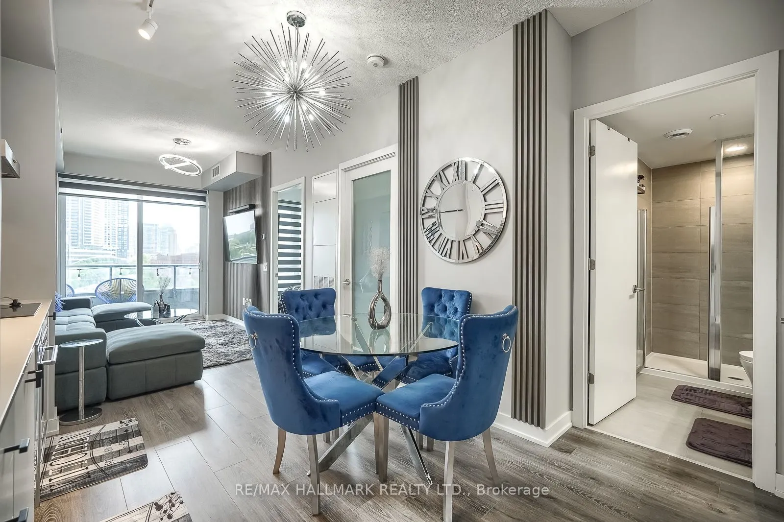 9 Tecumseth Street #421