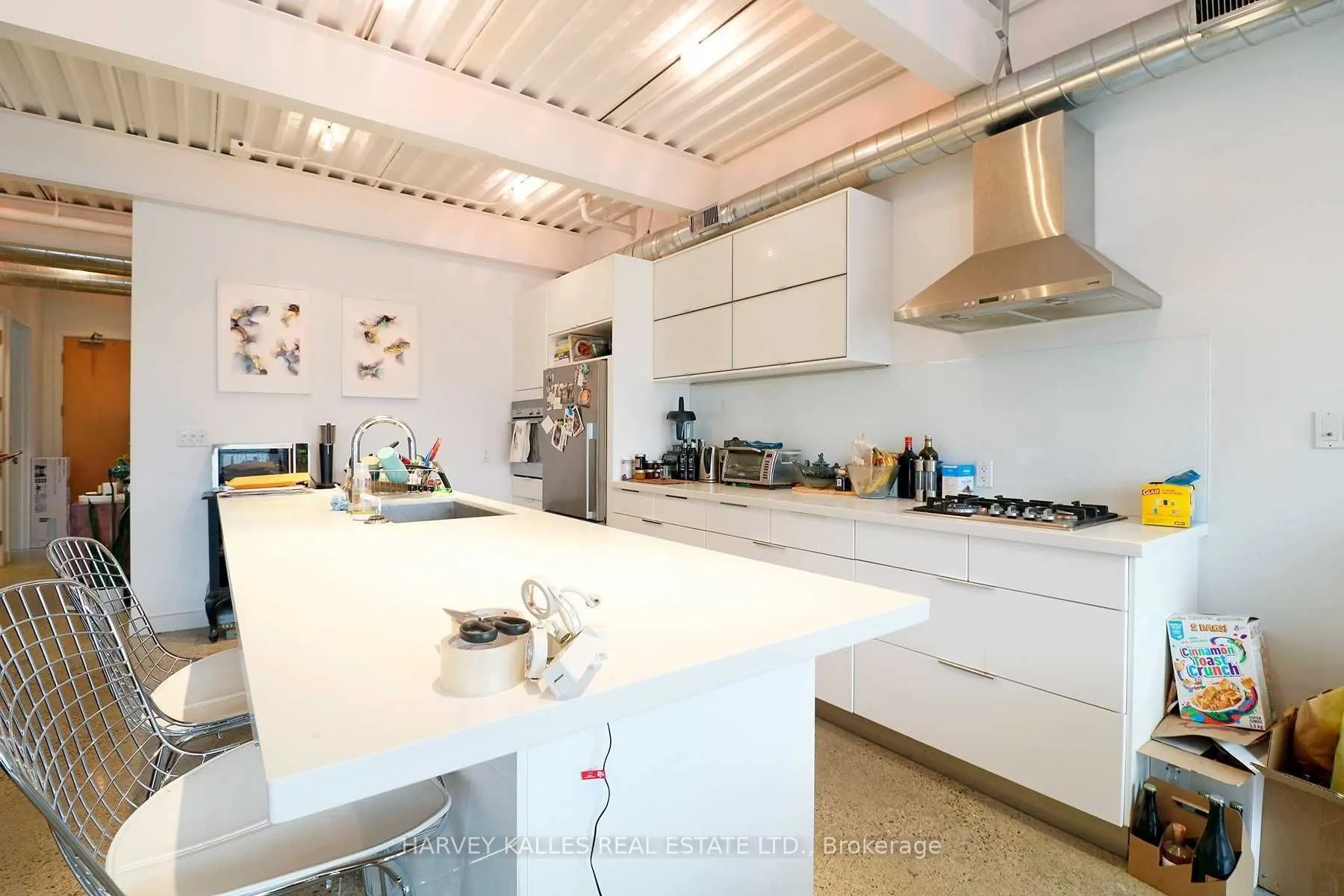 214 Bathurst Street #PH3A