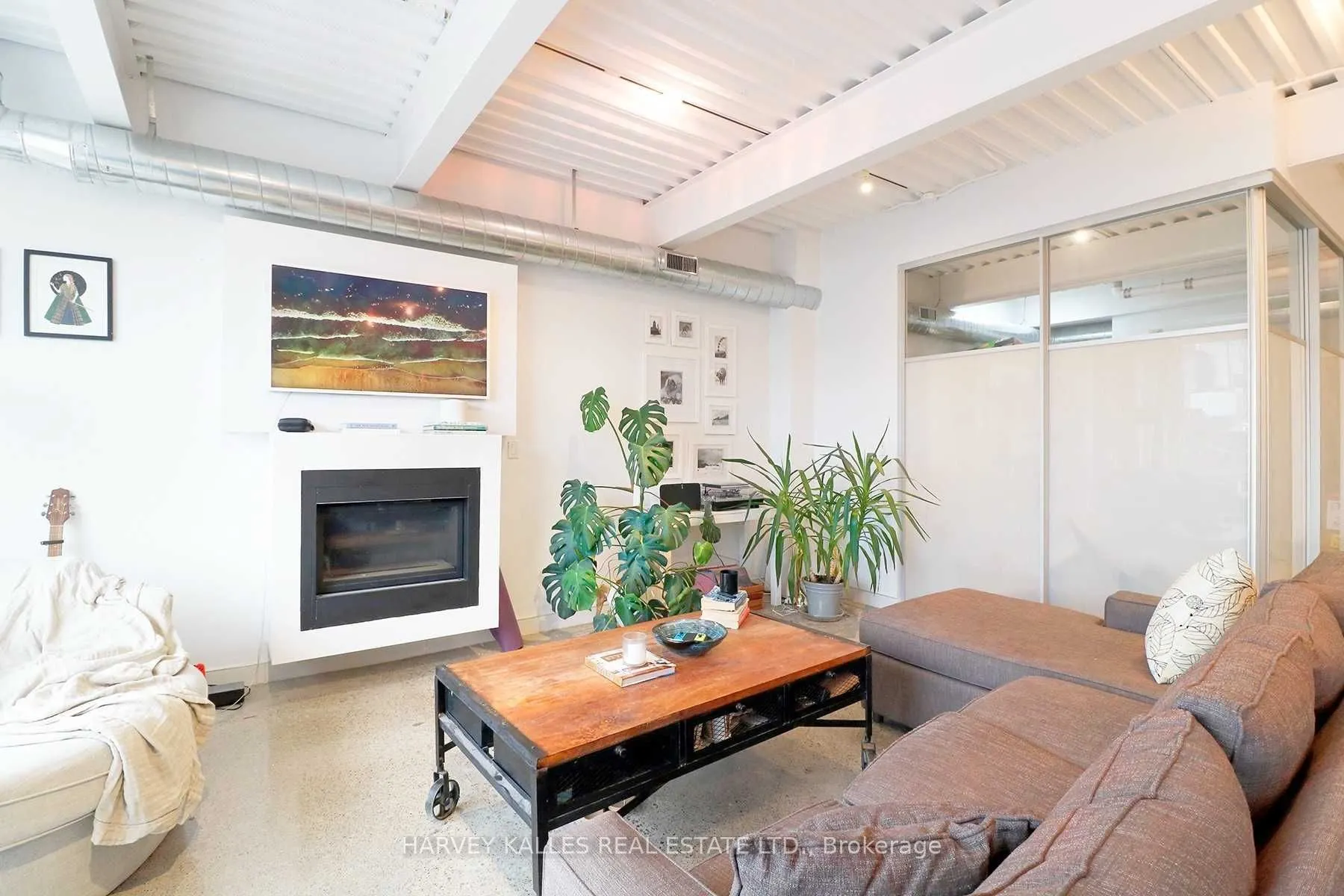 214 Bathurst Street #PH3A