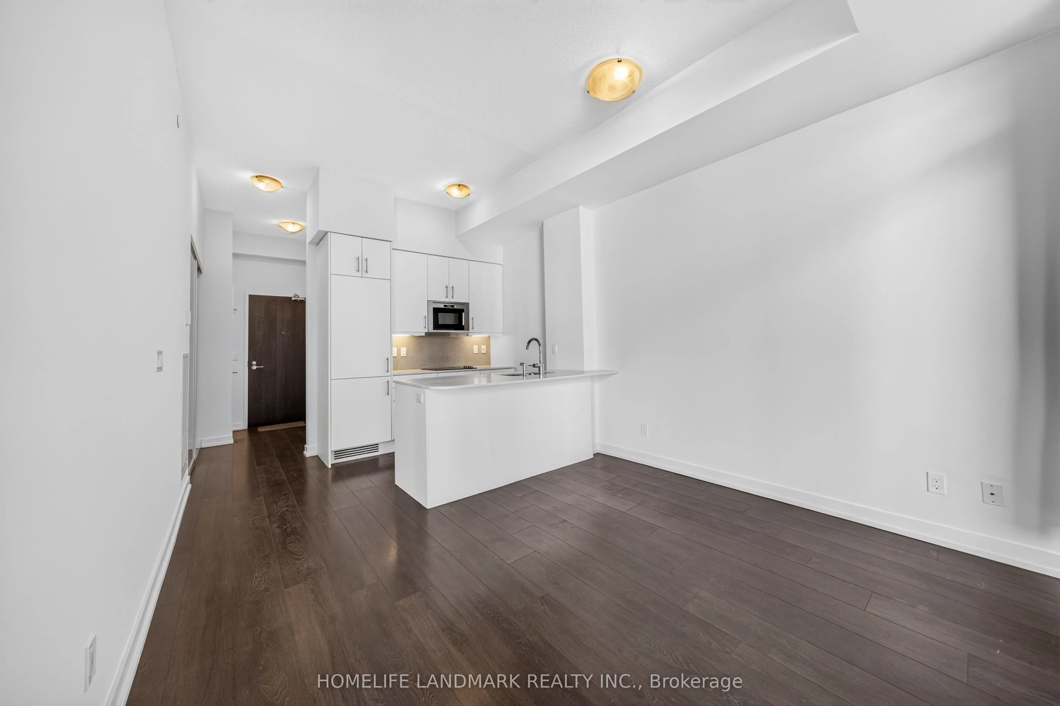297 College Street #705