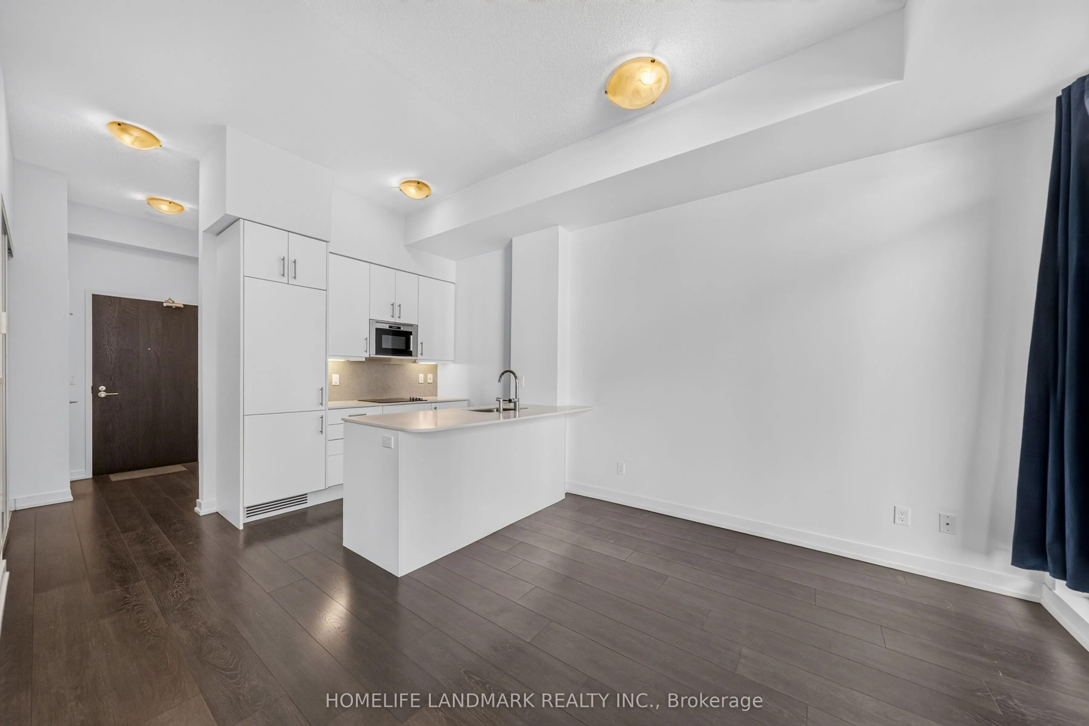 297 College Street #705