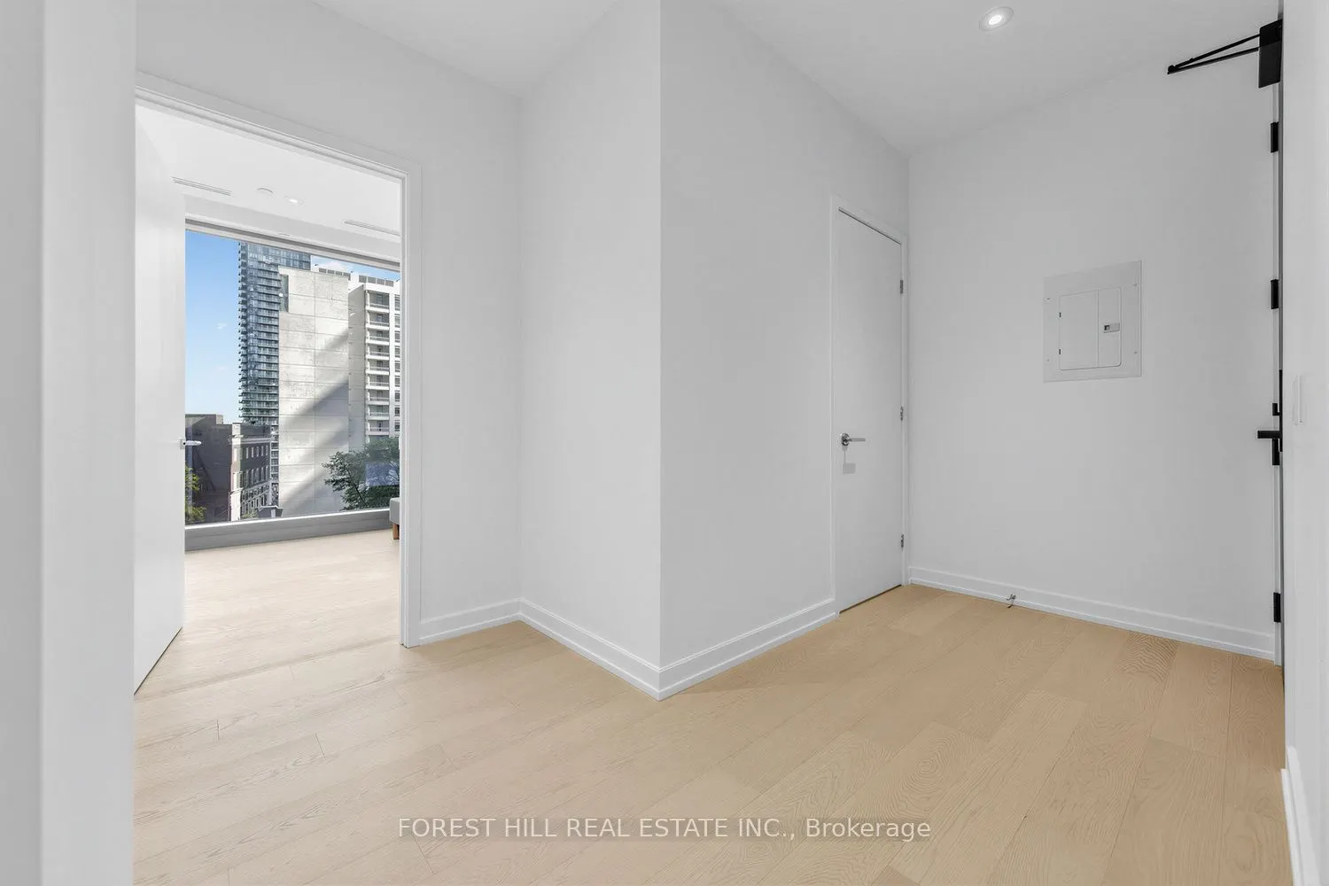 1315 Bay Street #701