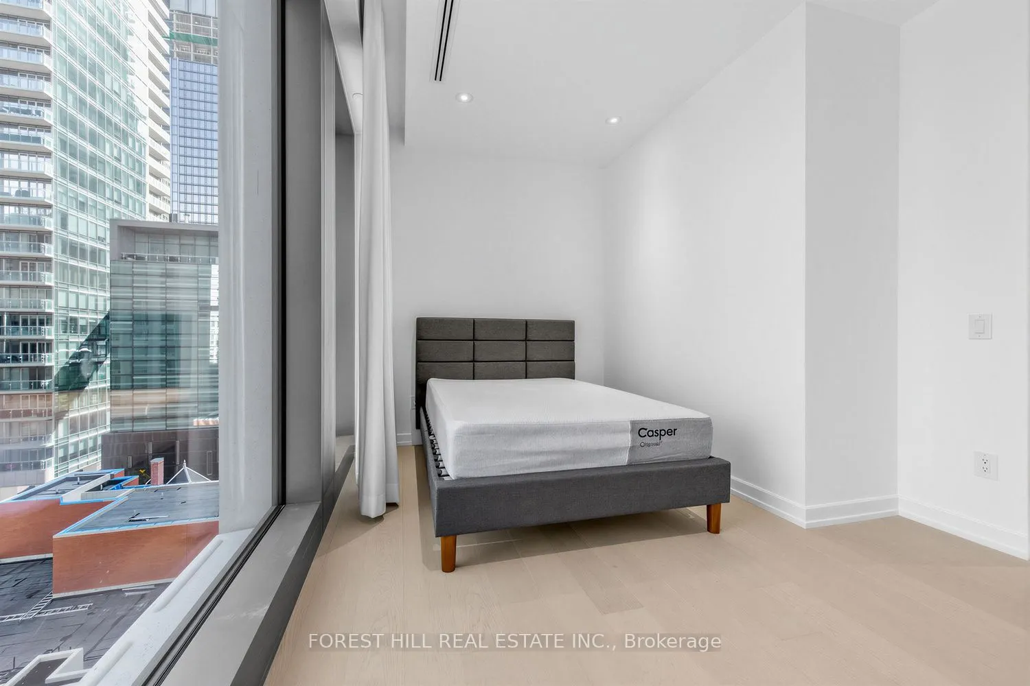 1315 Bay Street #701