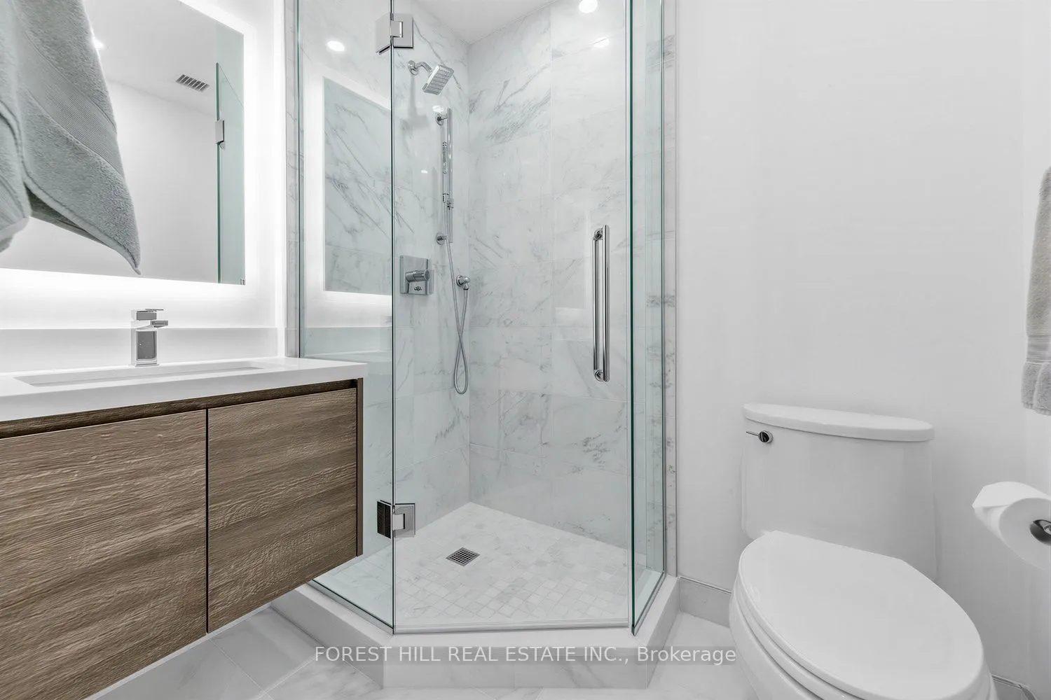 1315 Bay Street #701