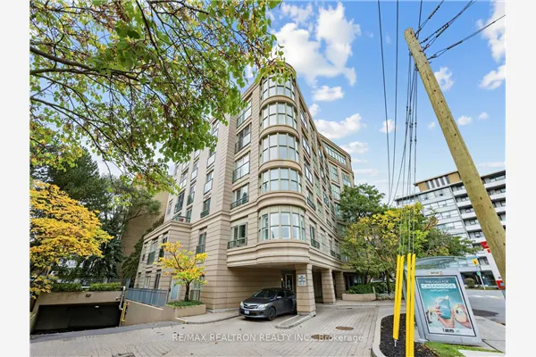 800 Spadina Road #302