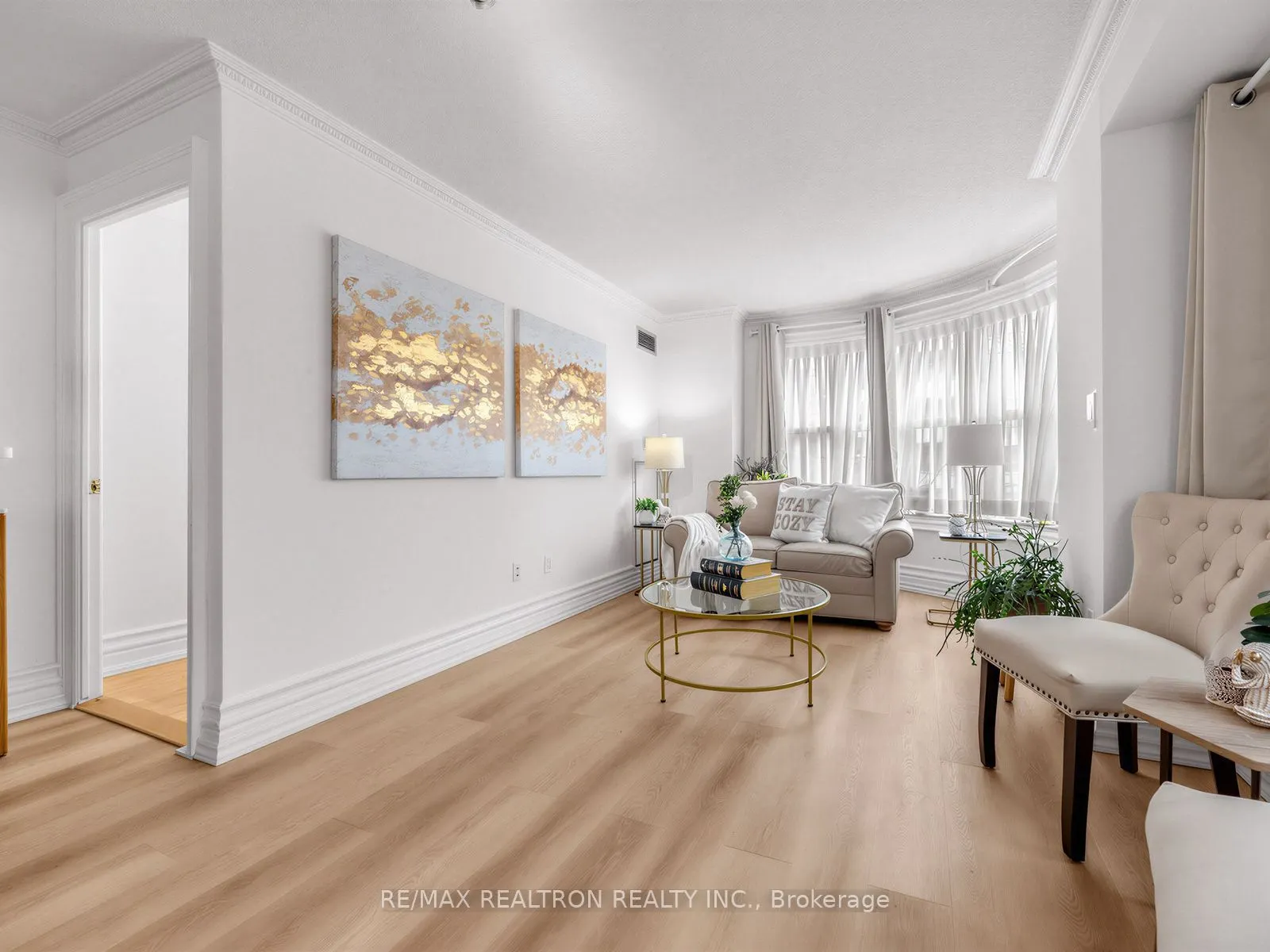 800 Spadina Road #302